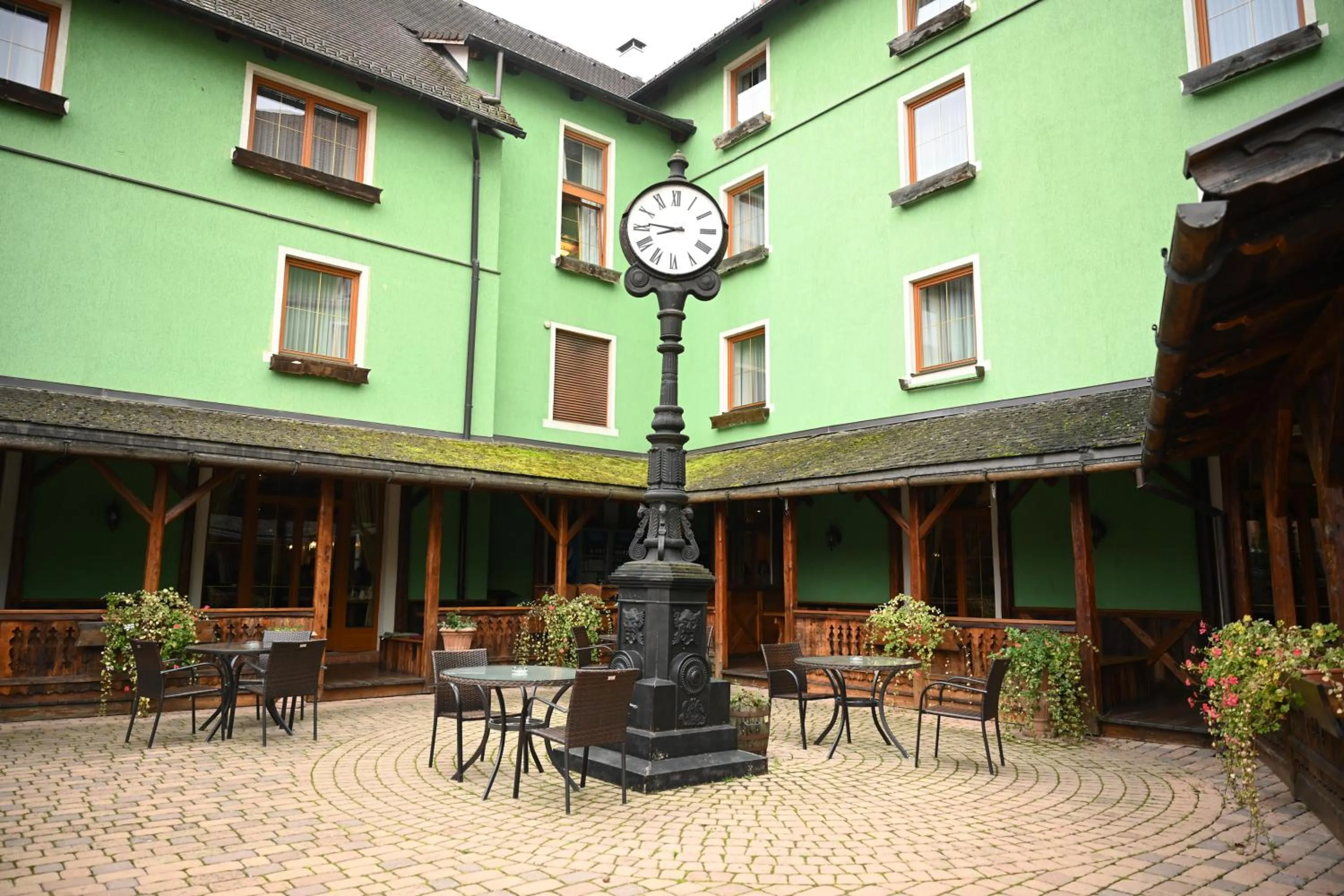 Balcony/Terrace in Mercure Sighisoara Binderbubi Hotel & Spa