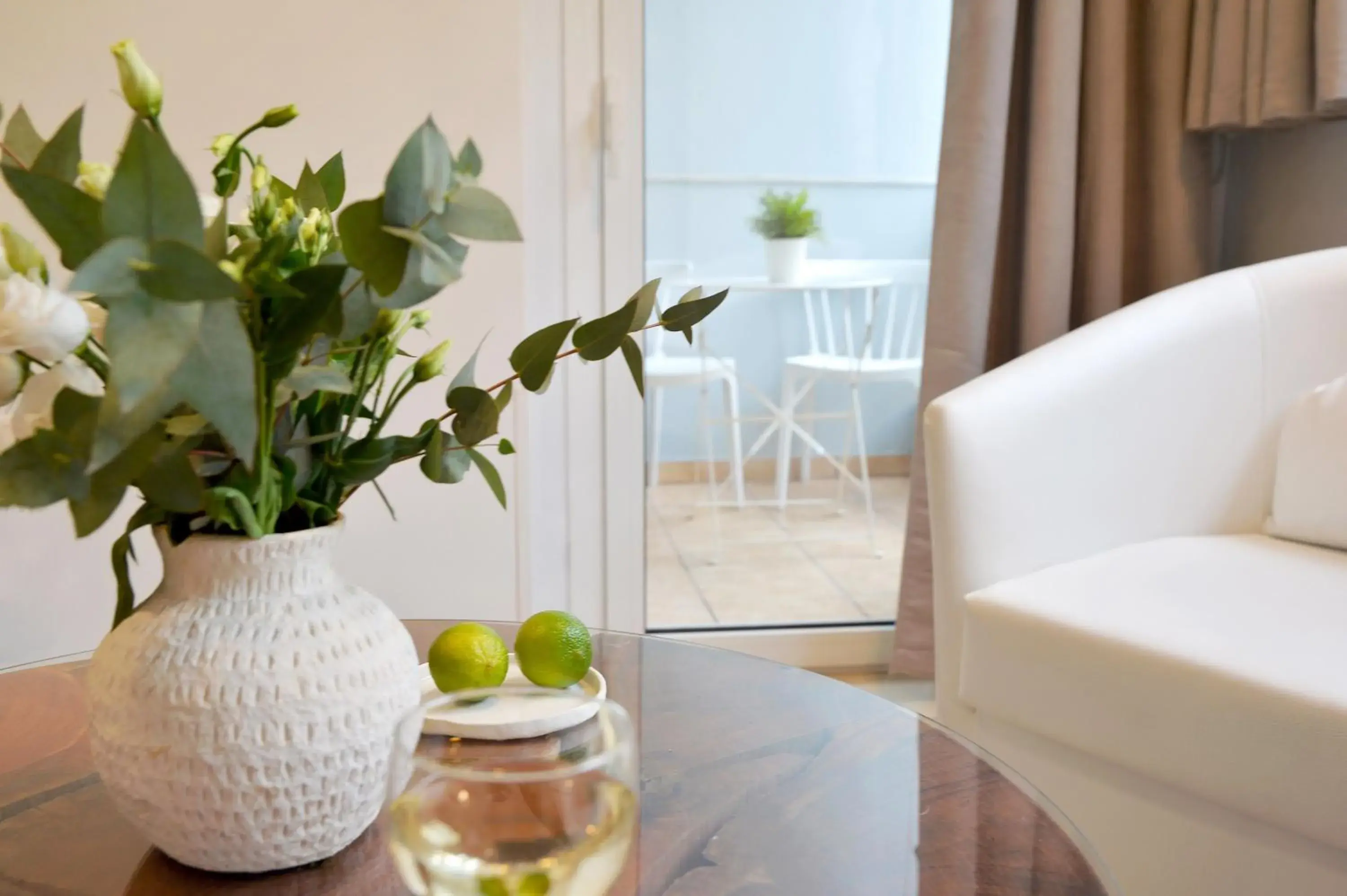 Balcony/Terrace, Bed in Alekos Apartments 1 - Νetflix & Comfort Balcony/Terrace, Bed in Alekos Apartments 1 - Νetflix & Comfort