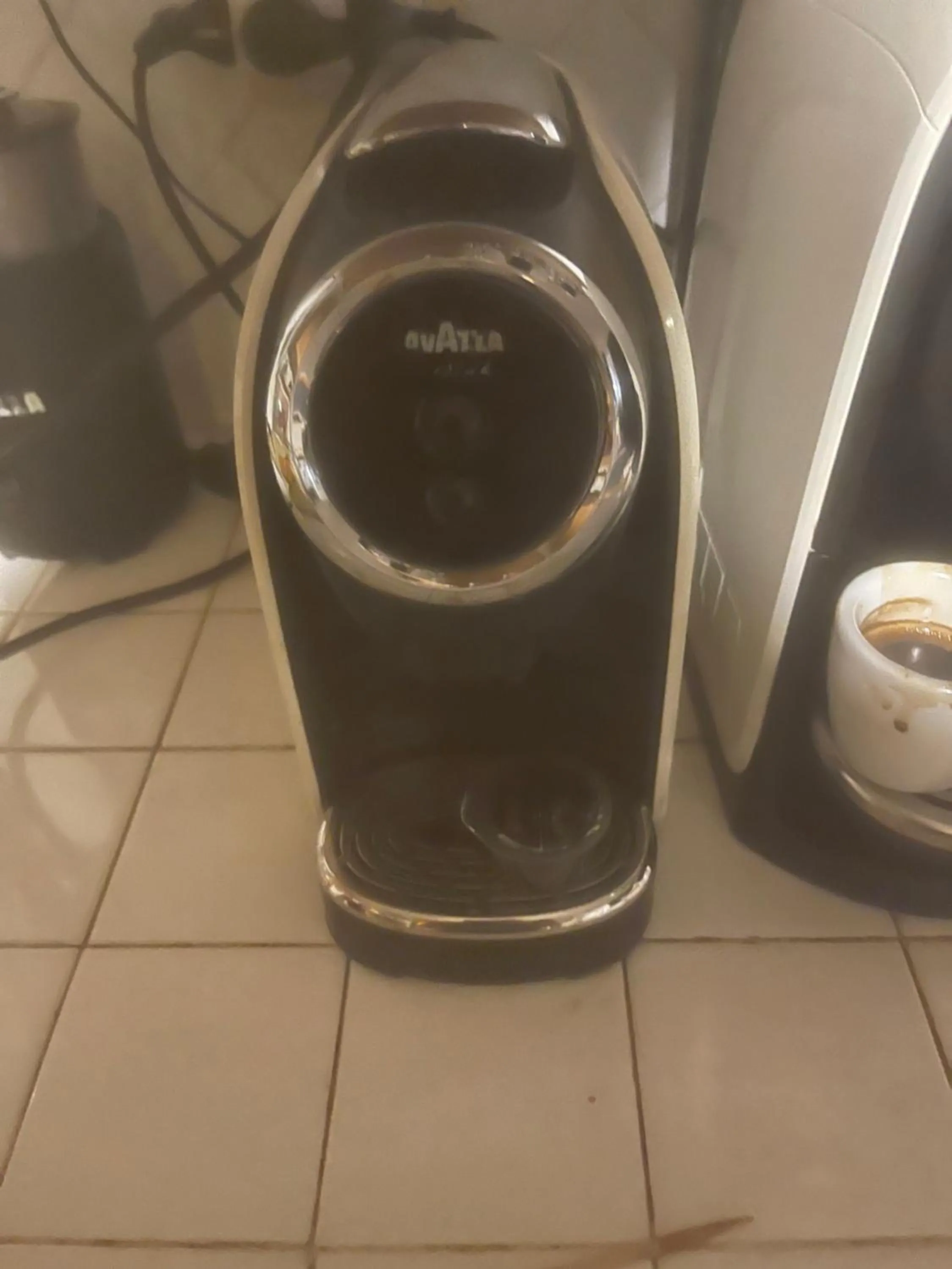 Coffee/tea facilities in Casa tipica siciliana patronale home BedandBreakfast TreMetriSoprailCielo Camere con vista, colazione interna in terrazzo panoramico