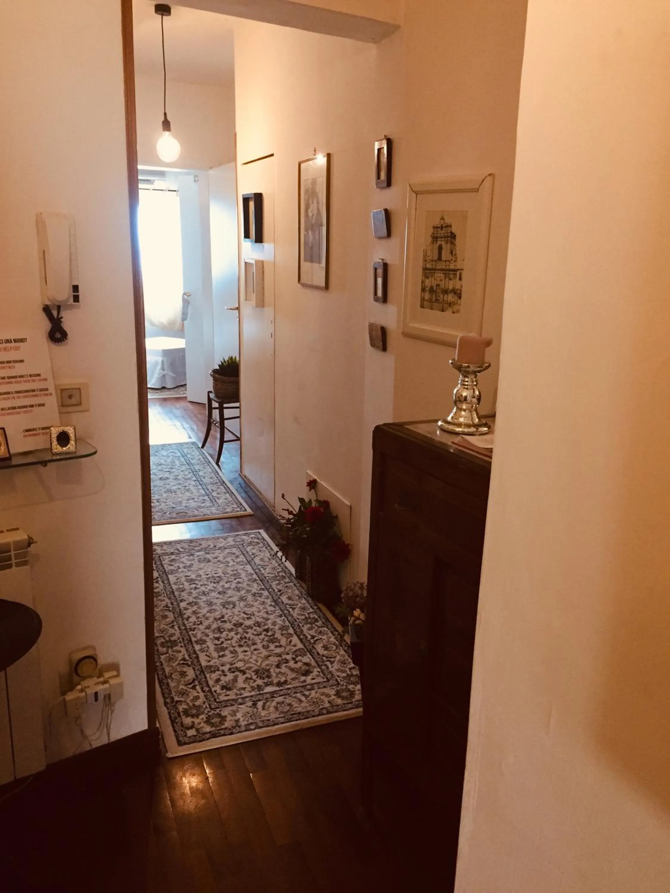 Area and facilities in Casa tipica siciliana patronale home BedandBreakfast TreMetriSoprailCielo Camere con vista, colazione interna in terrazzo panoramico