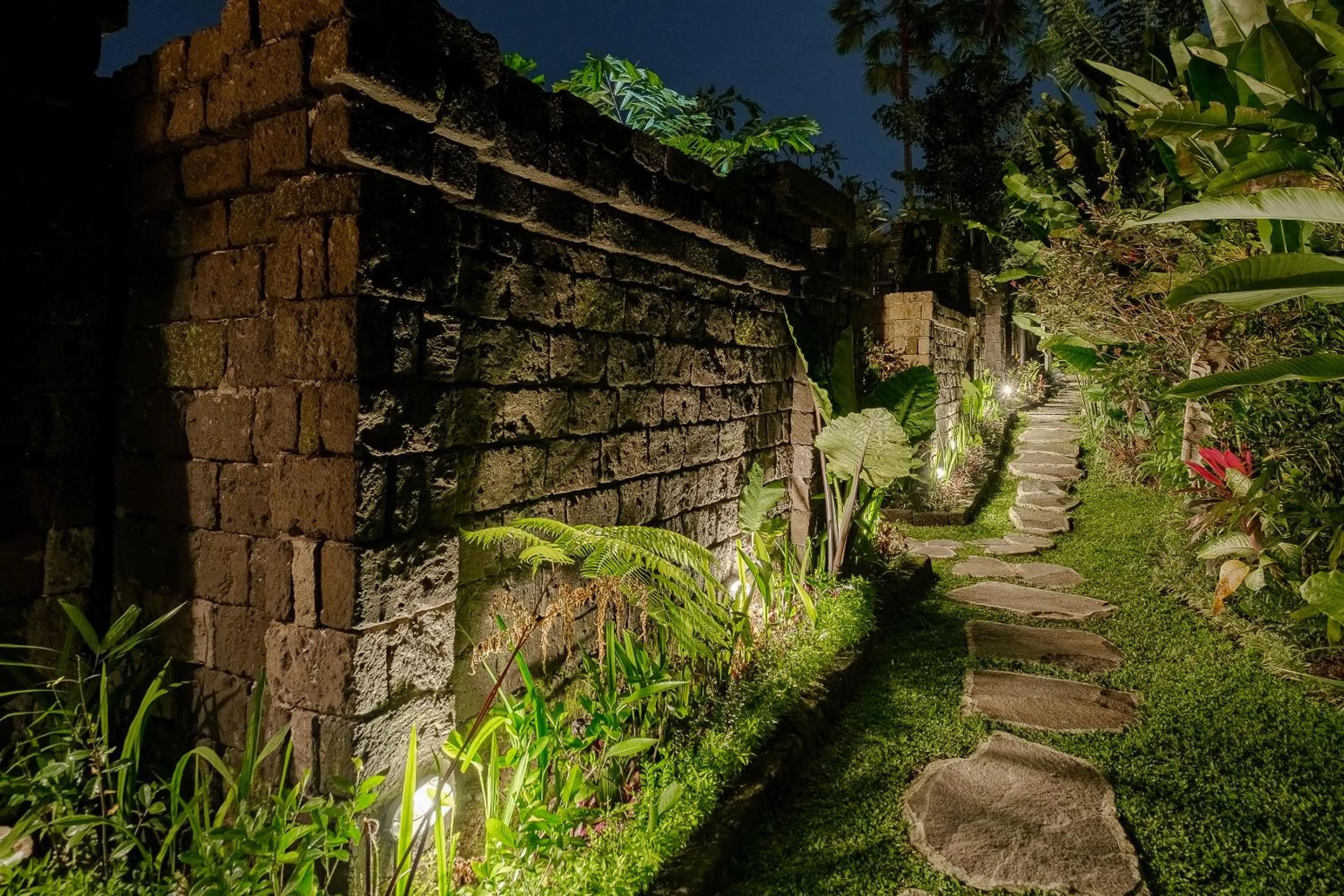 Garden in Pratiwi Ubud Villa