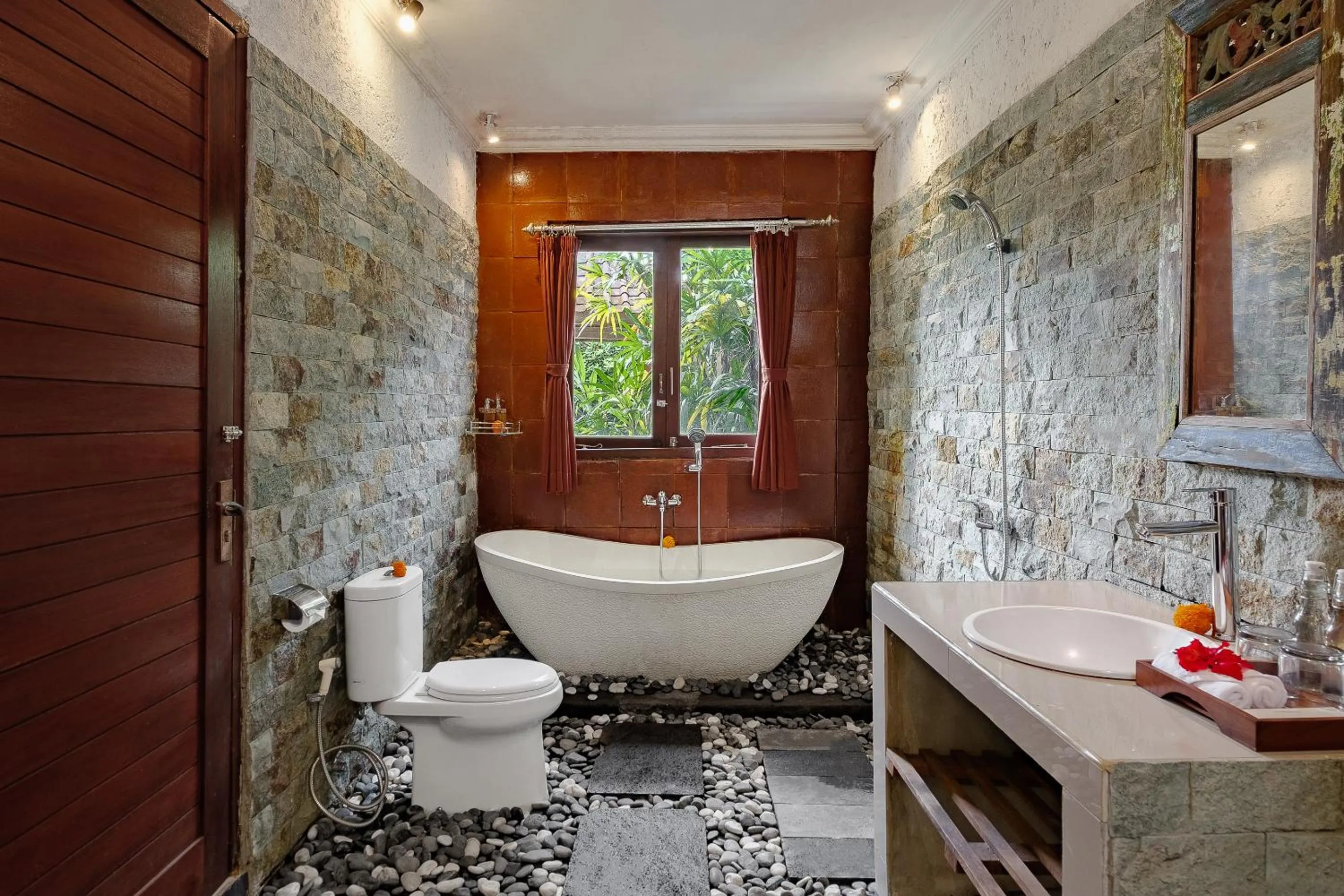 Shower in Pratiwi Ubud Villa