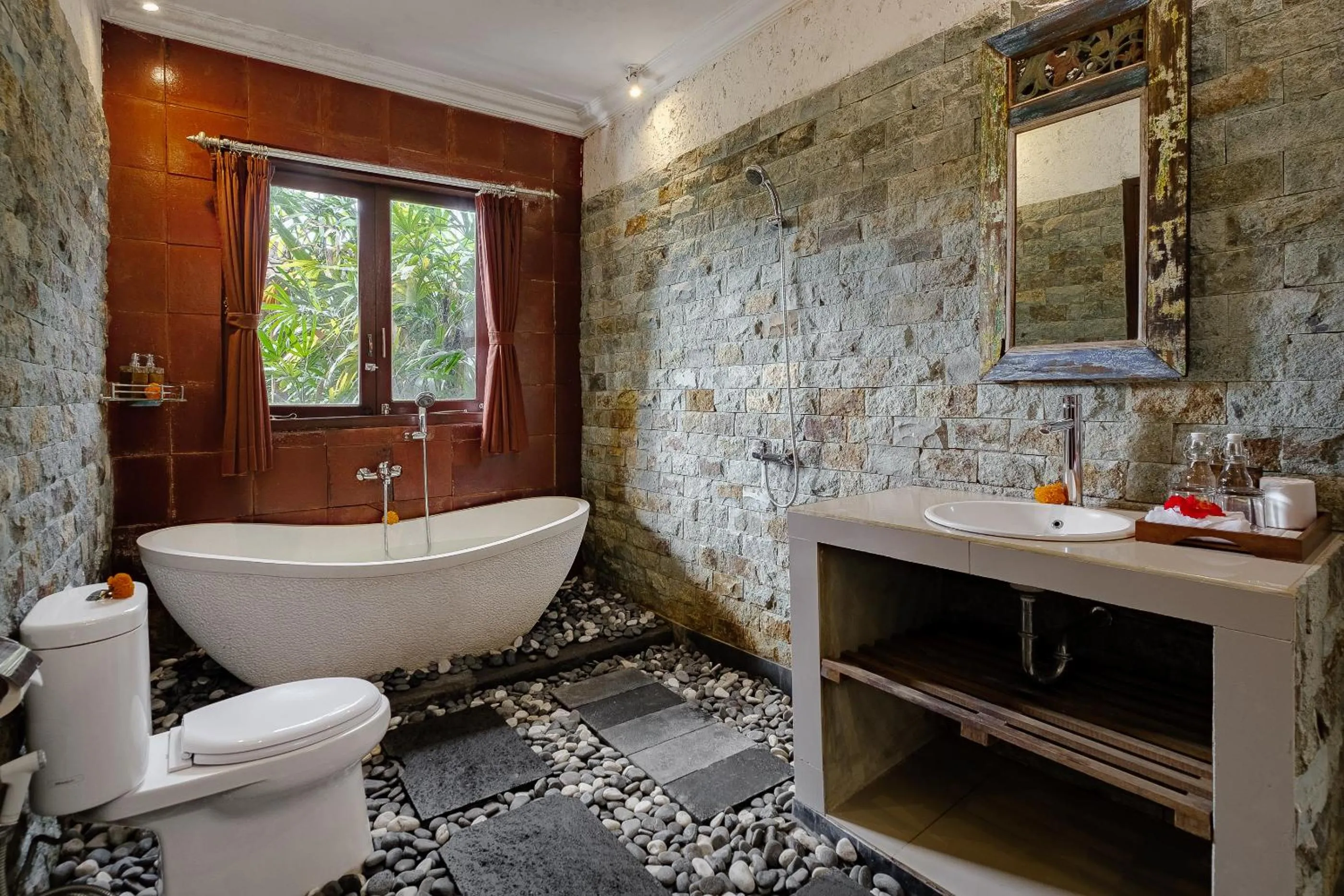 Bathroom in Pratiwi Ubud Villa