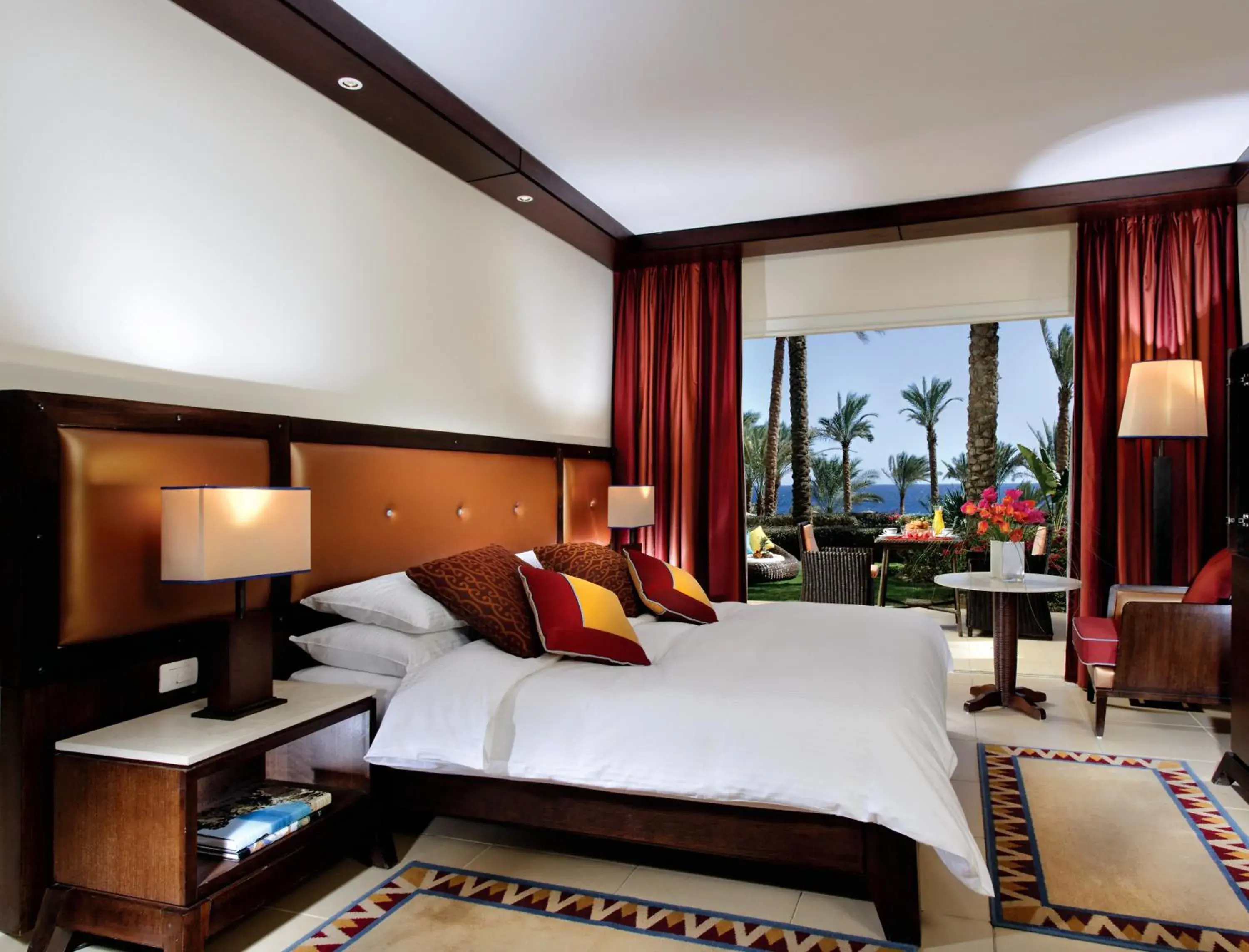 Bedroom, Bed in Grand Rotana Resort & Spa Bedroom, Bed in Grand Rotana Resort & Spa