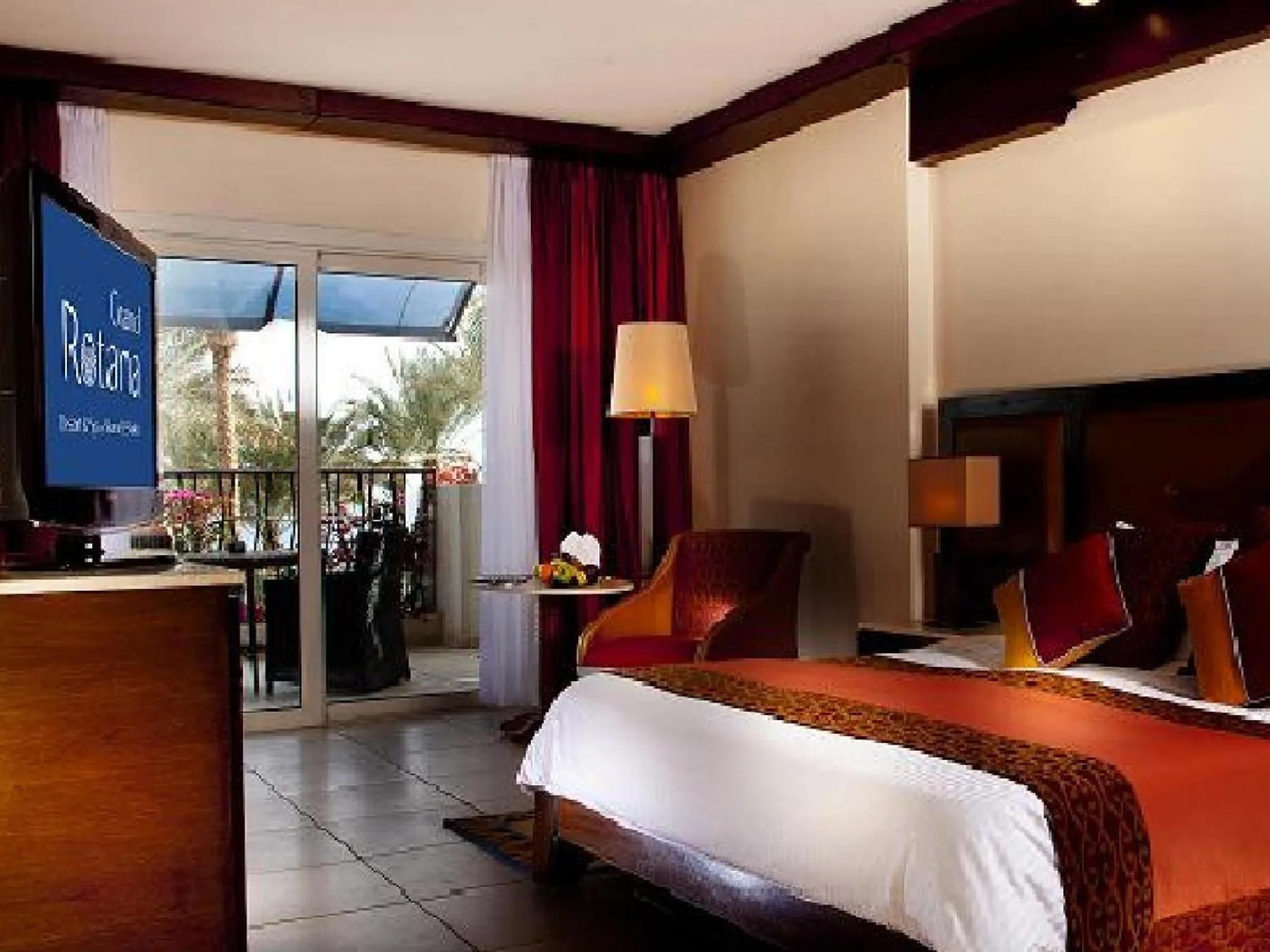 Photo of the whole room, Bed in Grand Rotana Resort & Spa