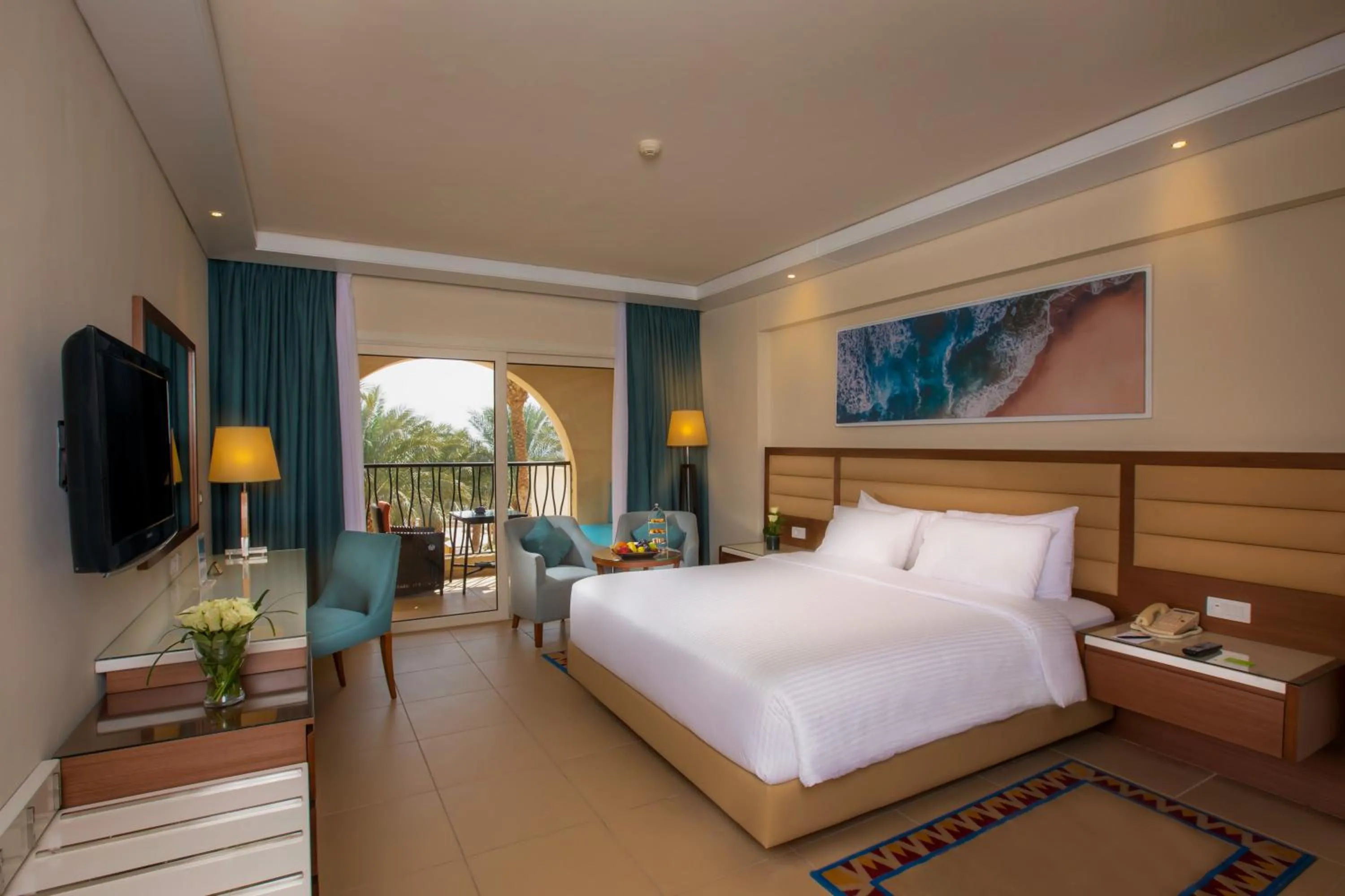 View (from property/room), Bed in Grand Rotana Resort & Spa