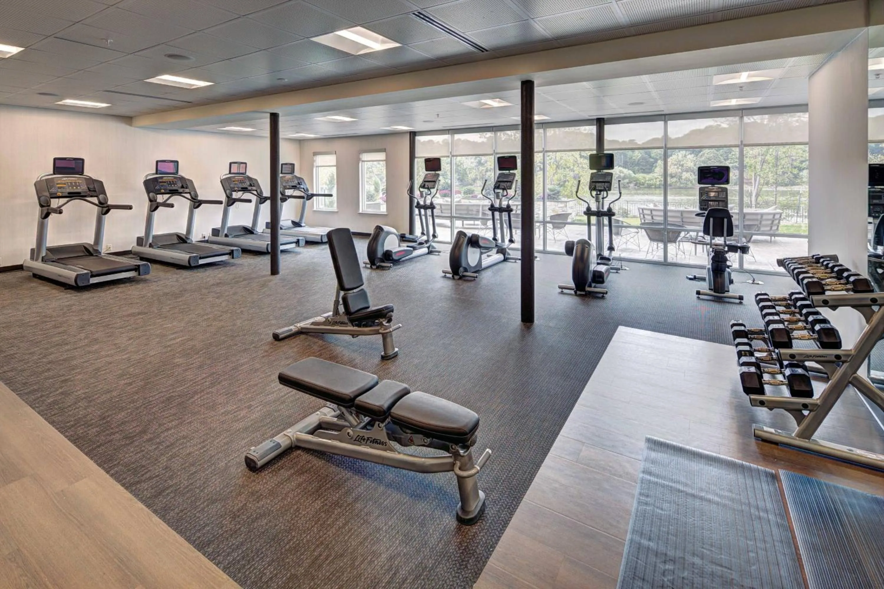 Fitness centre/facilities in Courtyard by Marriott Appleton Riverfront