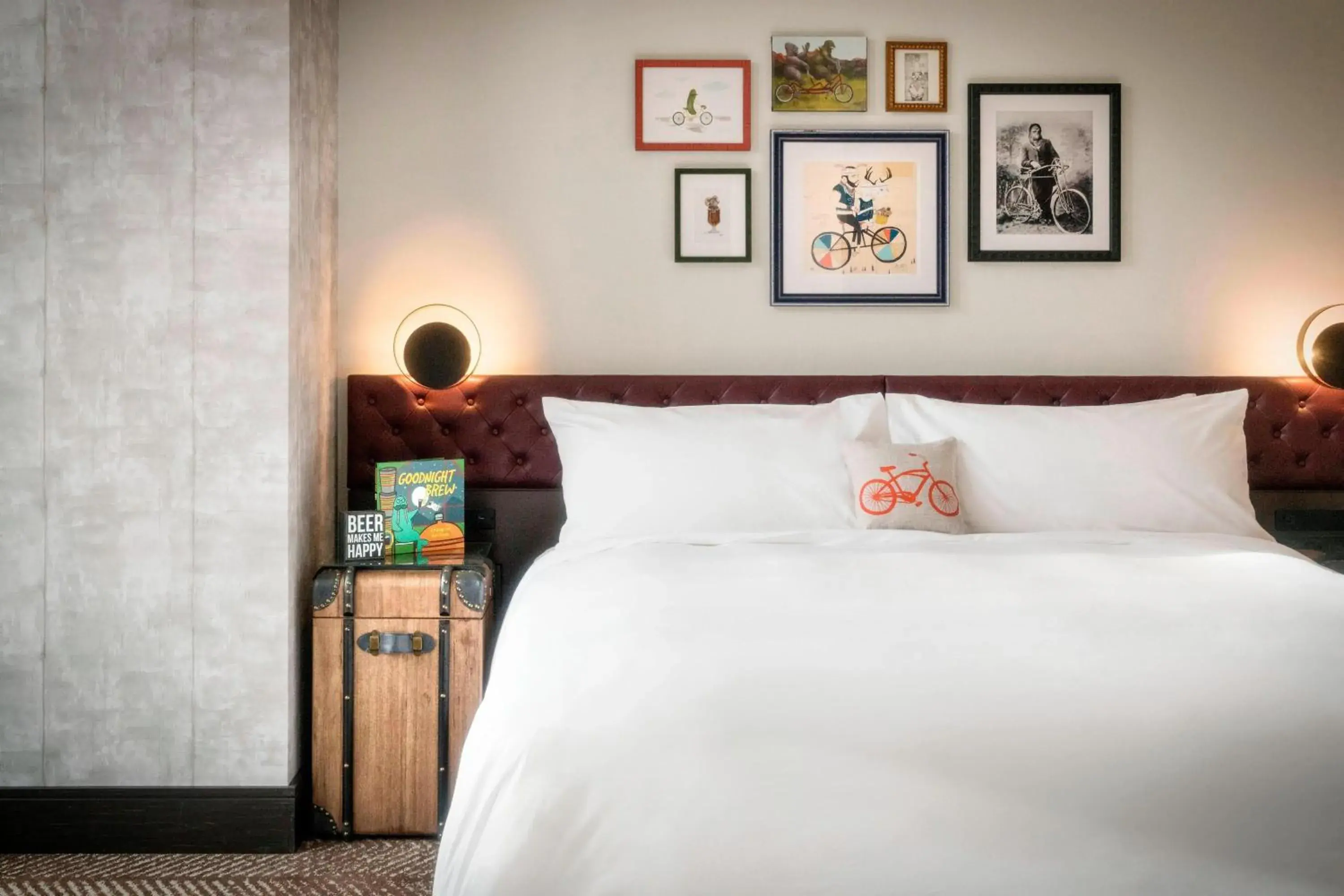 Bedroom, Bed in The Elizabeth Hotel, Autograph Collection Bedroom, Bed in The Elizabeth Hotel, Autograph Collection