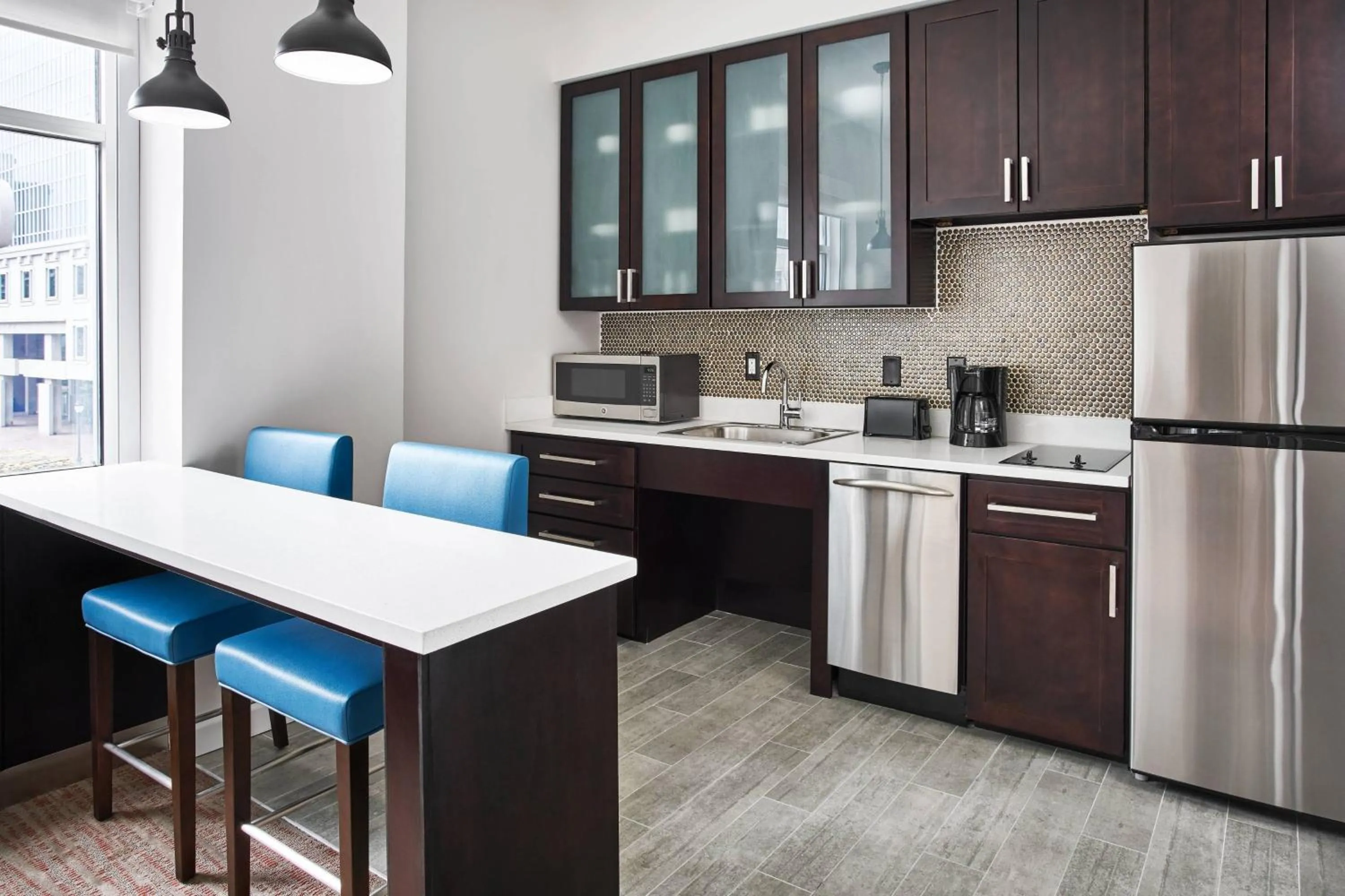 Kitchen or kitchenette in Residence Inn by Marriott Wilmington Downtown