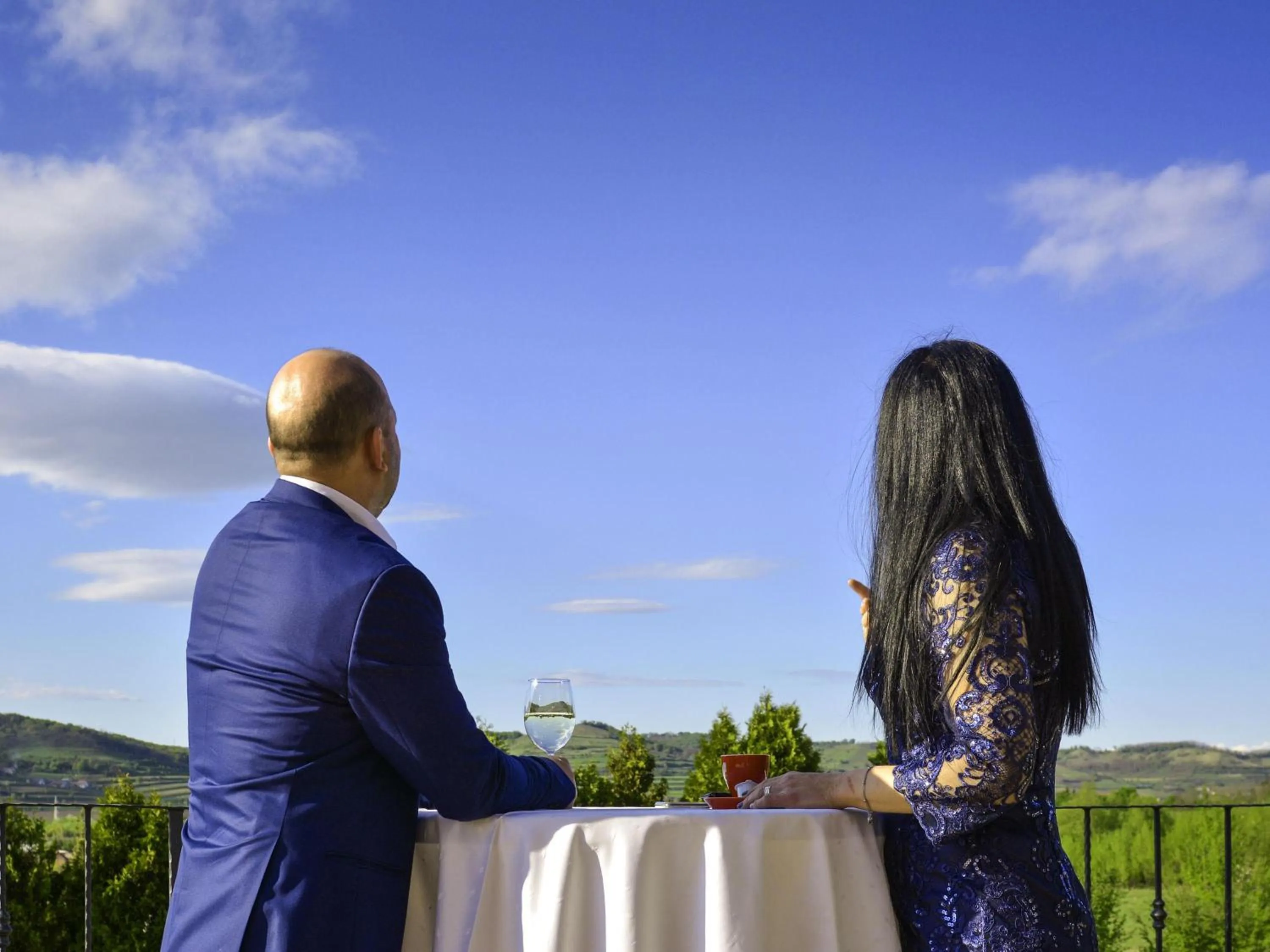 Restaurant/places to eat in Mercure Medias Binderbubi Hotel And Spa