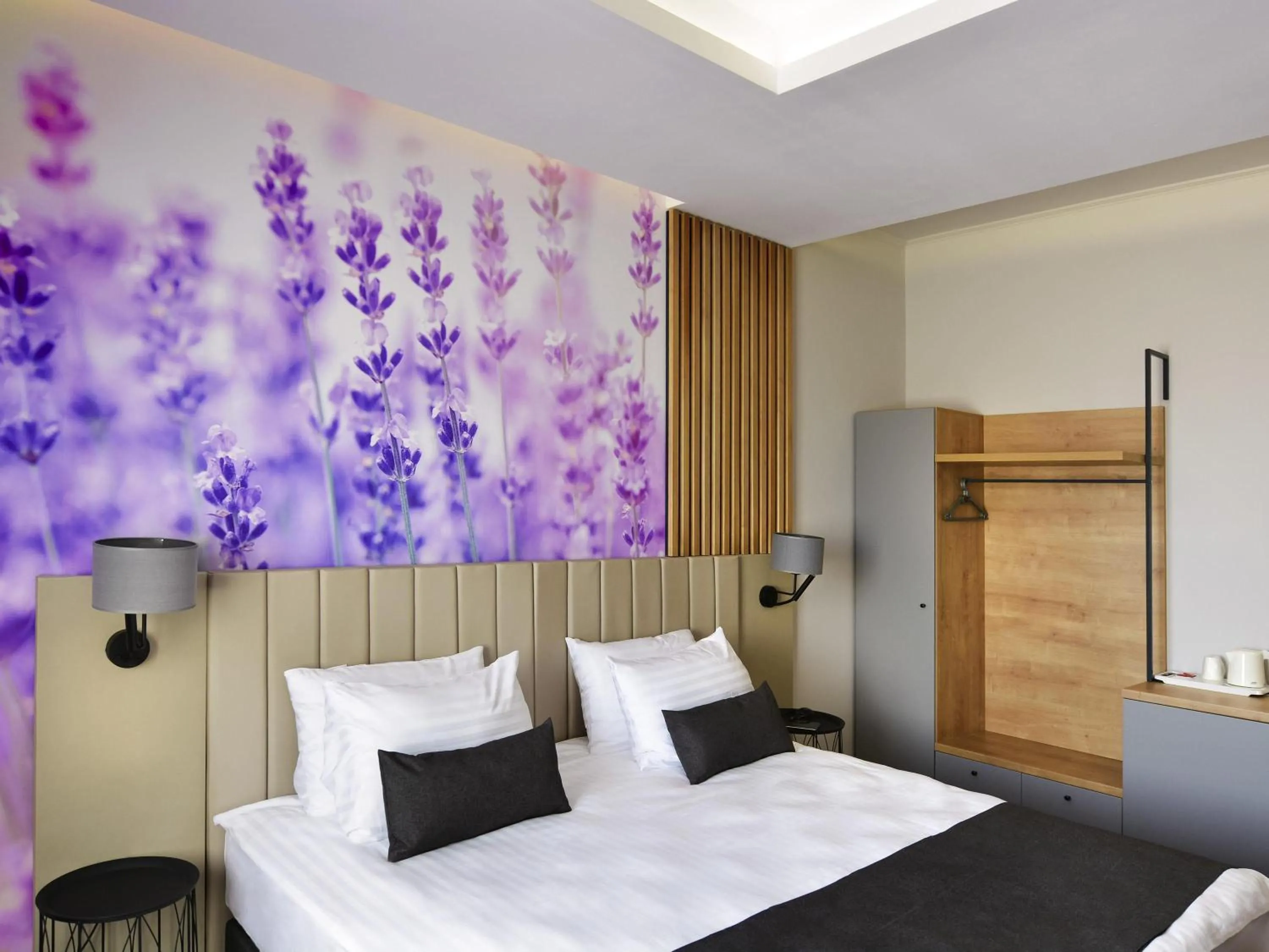 Bedroom, Bed in Mercure Medias Binderbubi Hotel And Spa