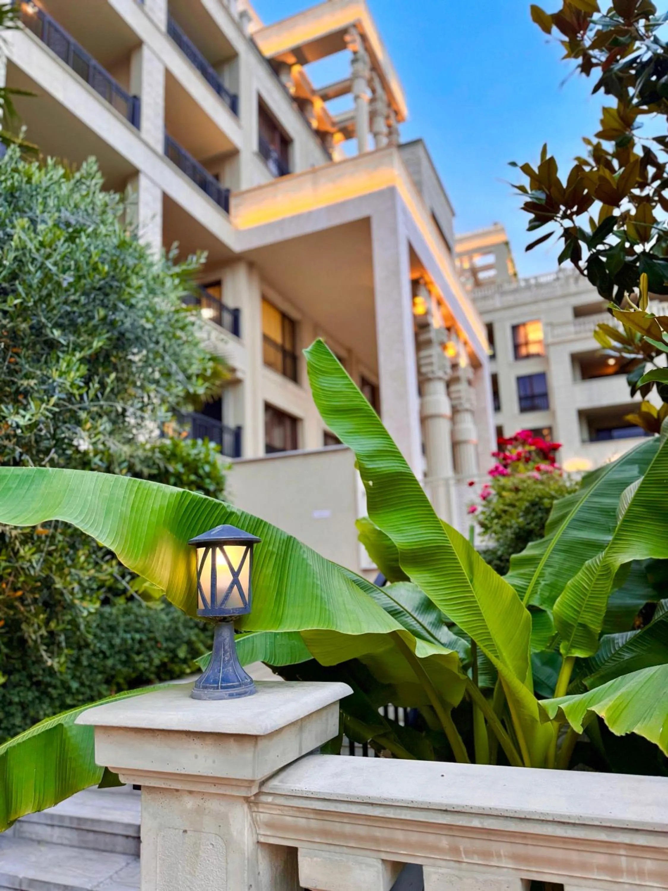 Property building in Argisht Partez Hotel ALL INCLUSIVE & BEACH BAR REBLS