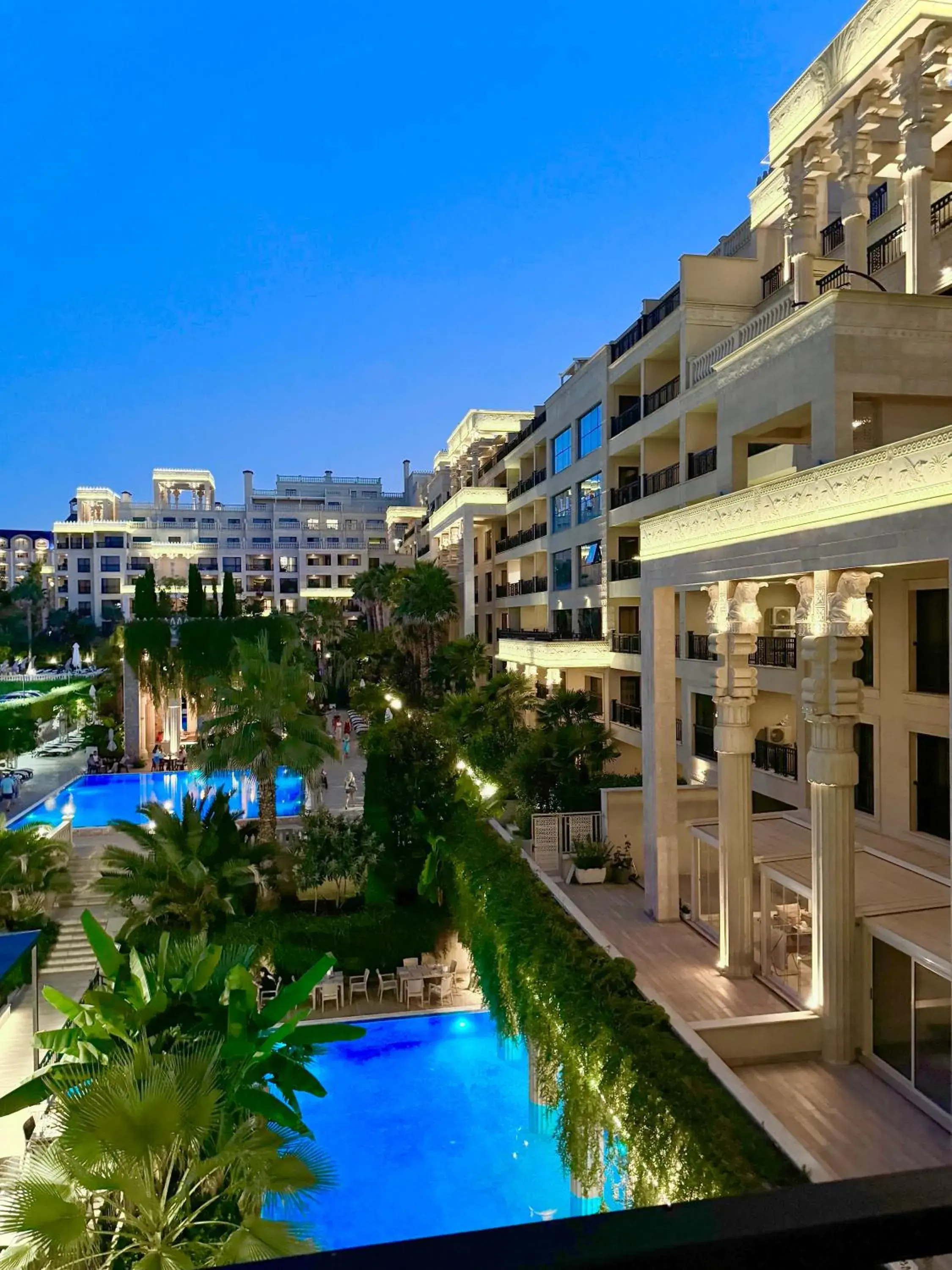 Property building in Argisht Partez Hotel ALL INCLUSIVE & BEACH BAR REBLS Property building in Argisht Partez Hotel ALL INCLUSIVE & BEACH BAR REBLS