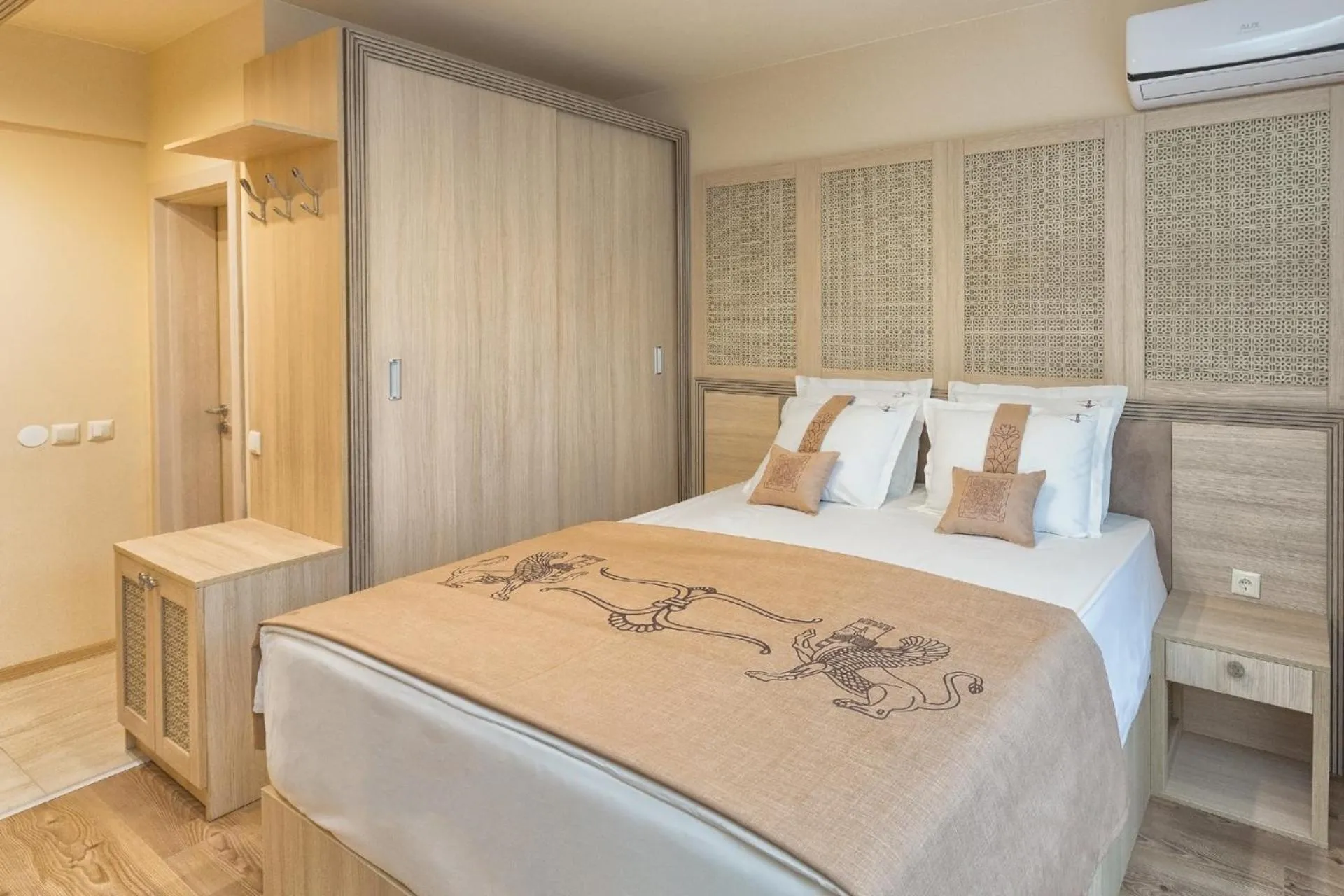 Bed in Argisht Partez Hotel ALL INCLUSIVE & BEACH BAR REBLS