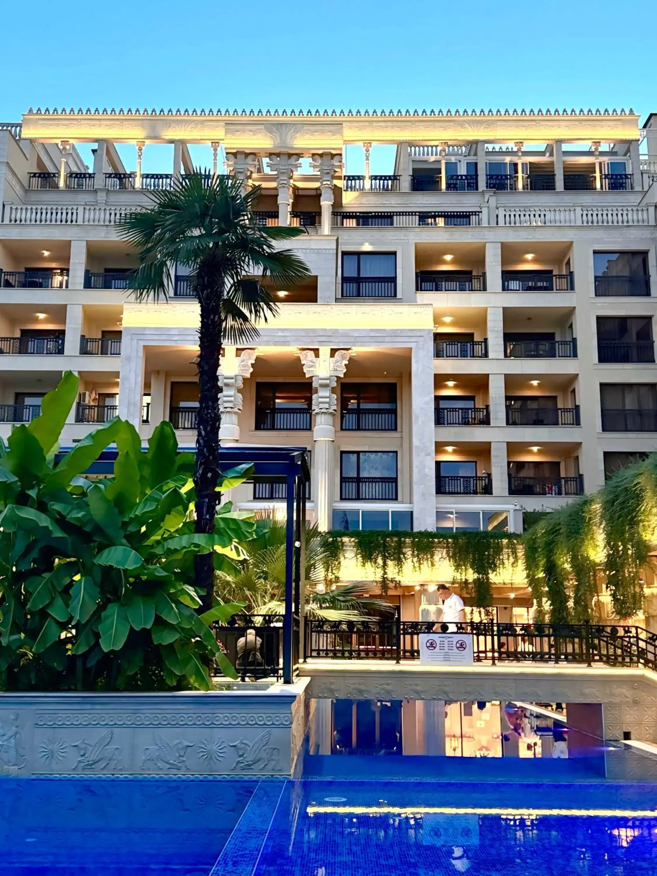 Property building in Argisht Partez Hotel ALL INCLUSIVE & BEACH BAR REBLS Property building in Argisht Partez Hotel ALL INCLUSIVE & BEACH BAR REBLS