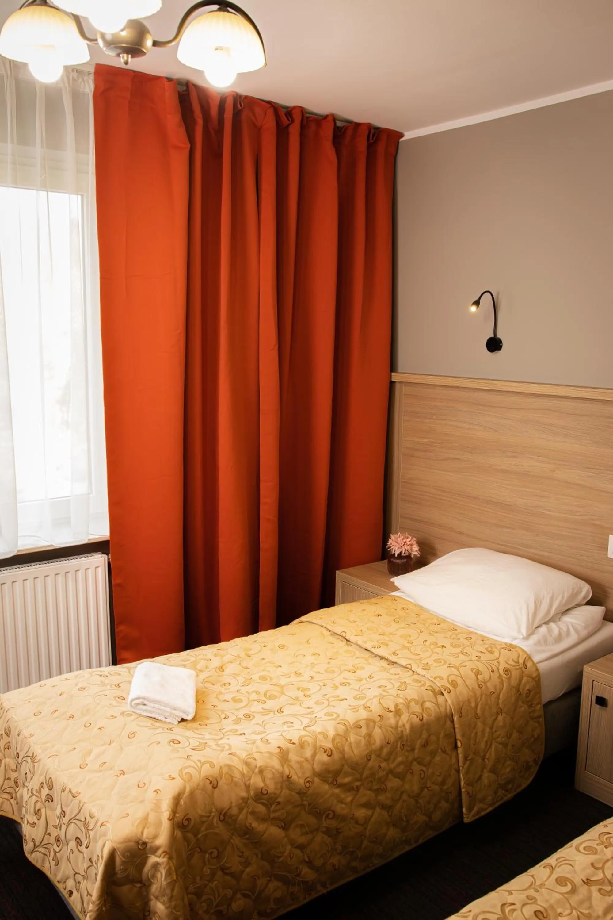 Bed in Hotel Best Inn Bydgoszcz S5