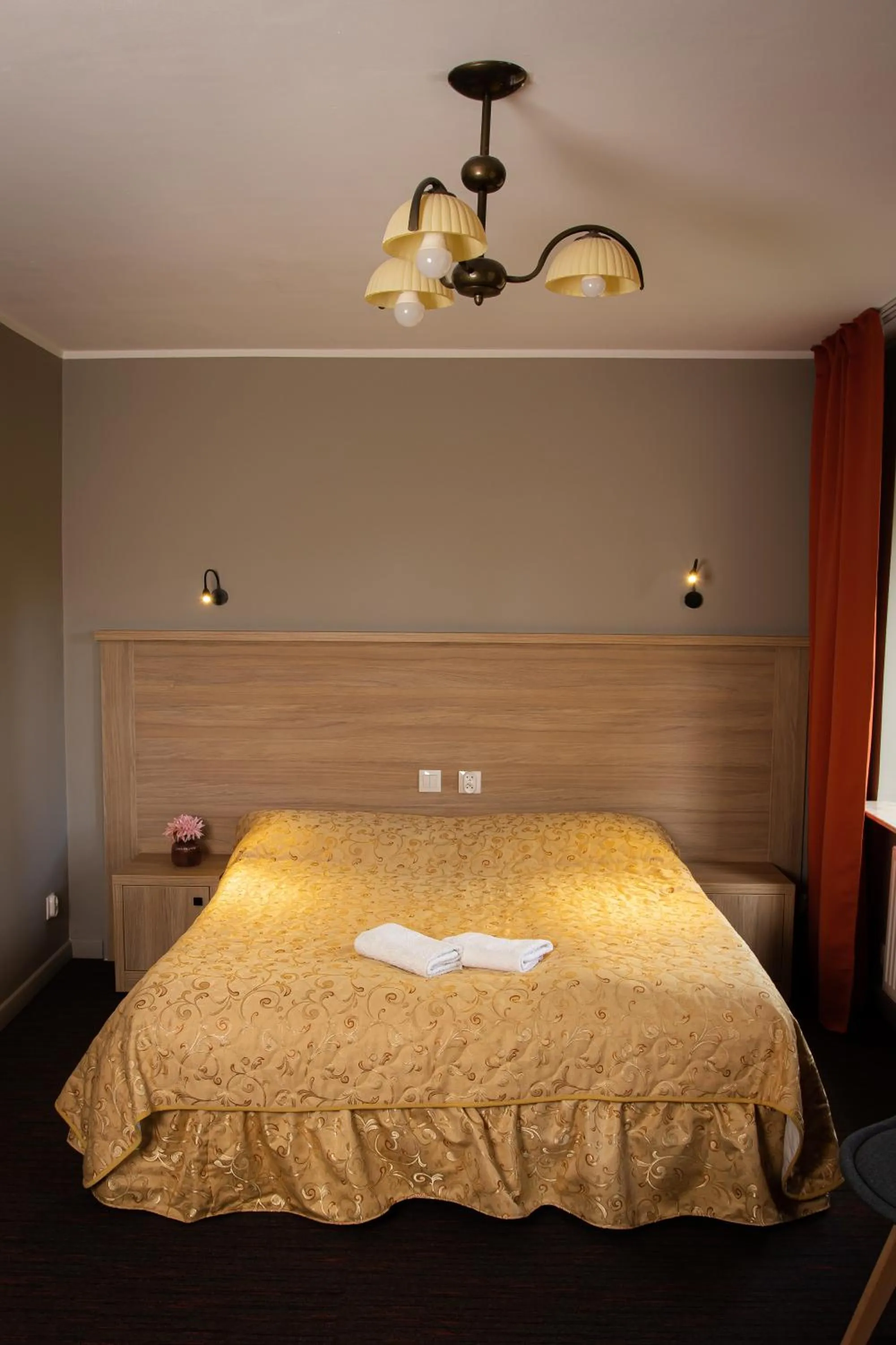 Bed in Hotel Best Inn Bydgoszcz S5