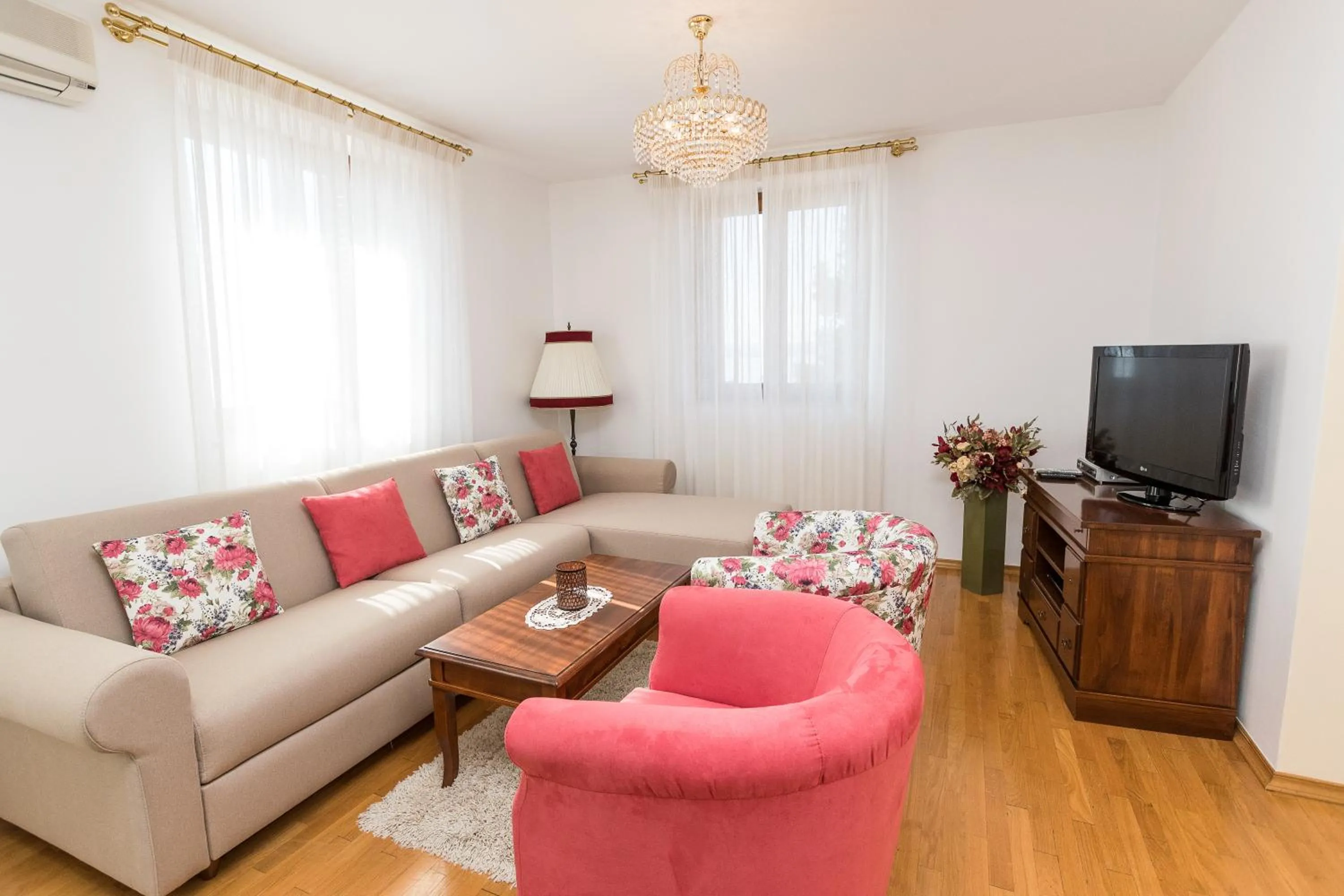 TV and multimedia in Apartments Villa Castello
