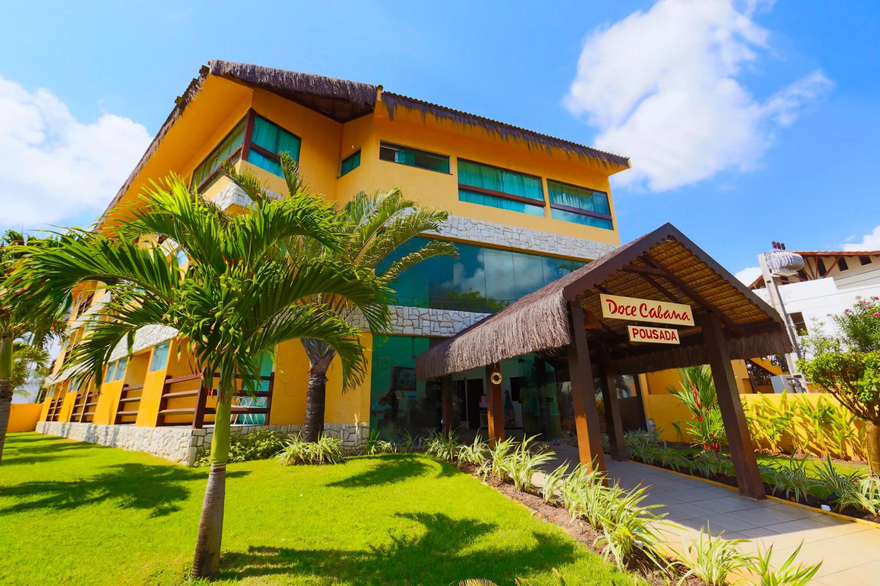 Facade/entrance in Pousada Doce Cabana