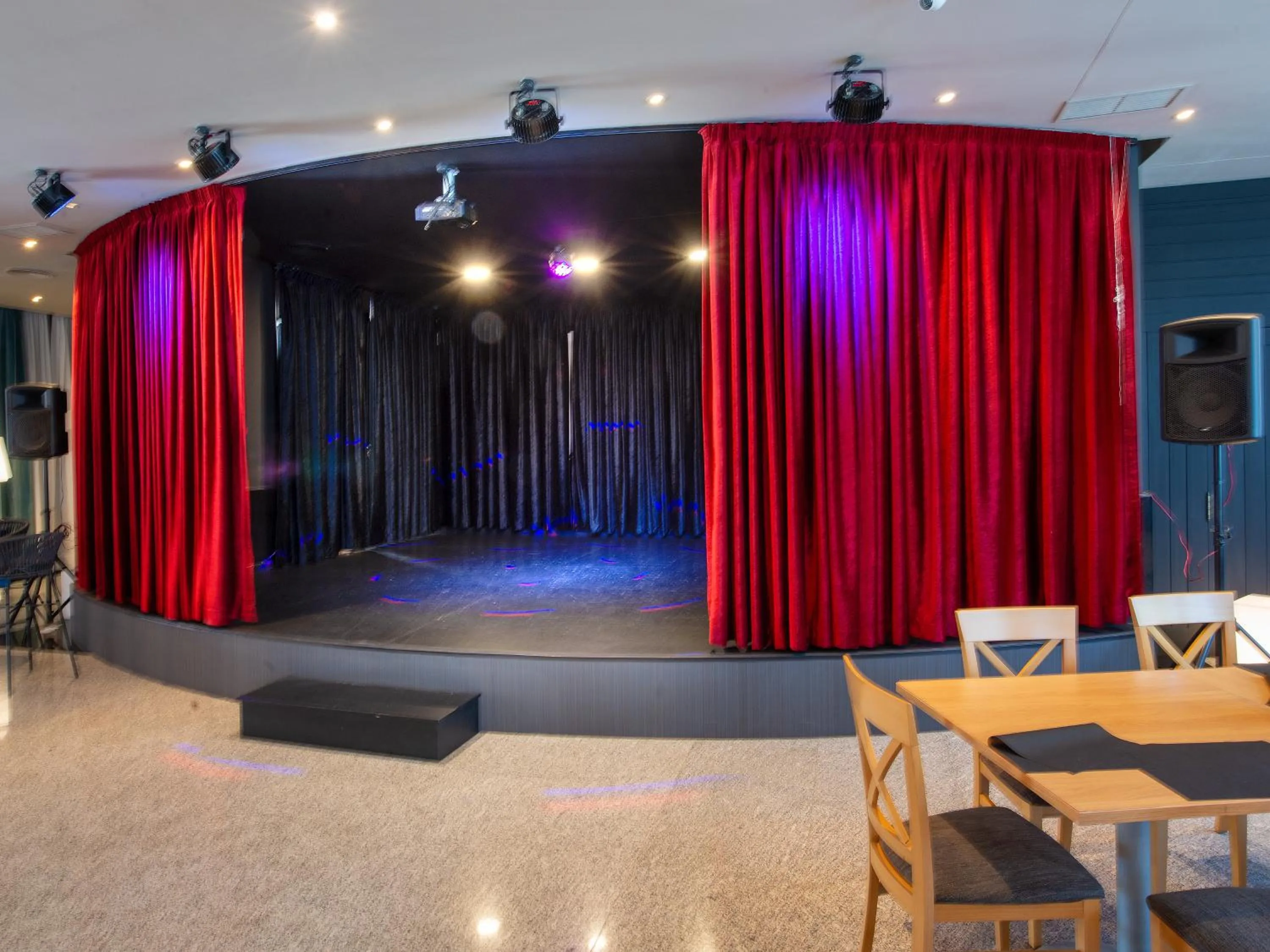 Lounge or bar in Fuengirola Beach Apartamentos Turísticos