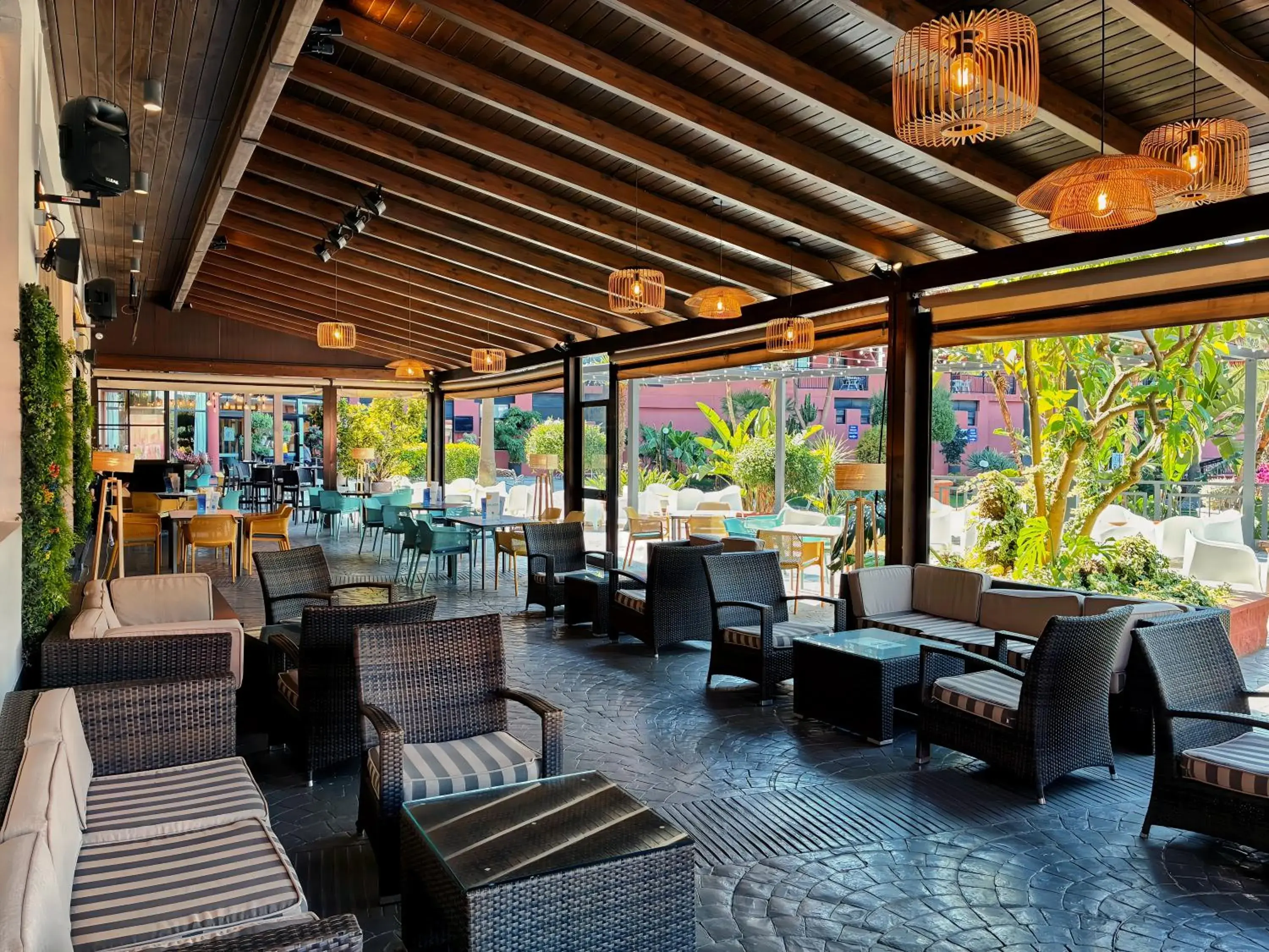 Lounge or bar in Fuengirola Beach Apartamentos Turísticos Lounge or bar in Fuengirola Beach Apartamentos Turísticos