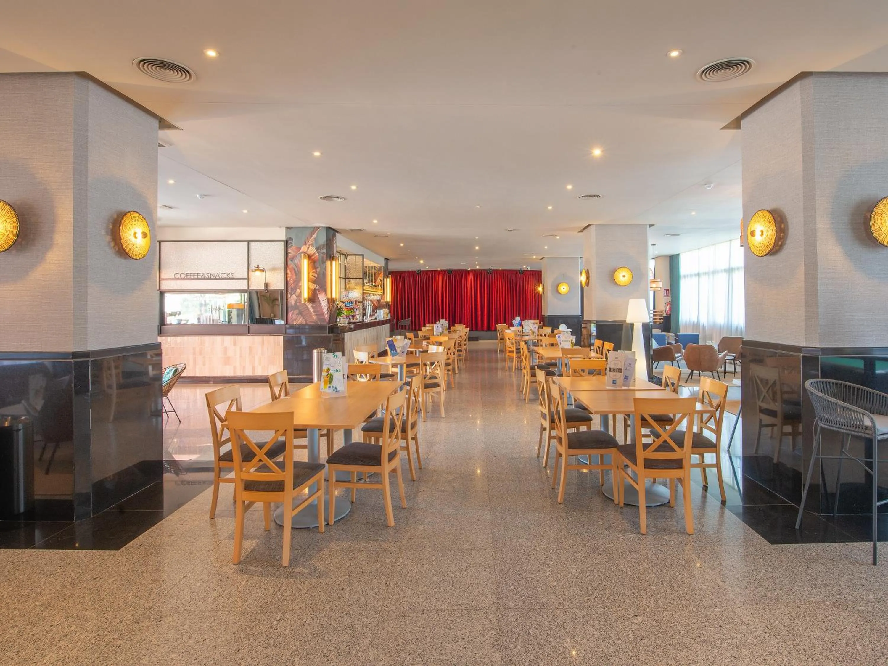 Lounge or bar in Fuengirola Beach Apartamentos Turísticos