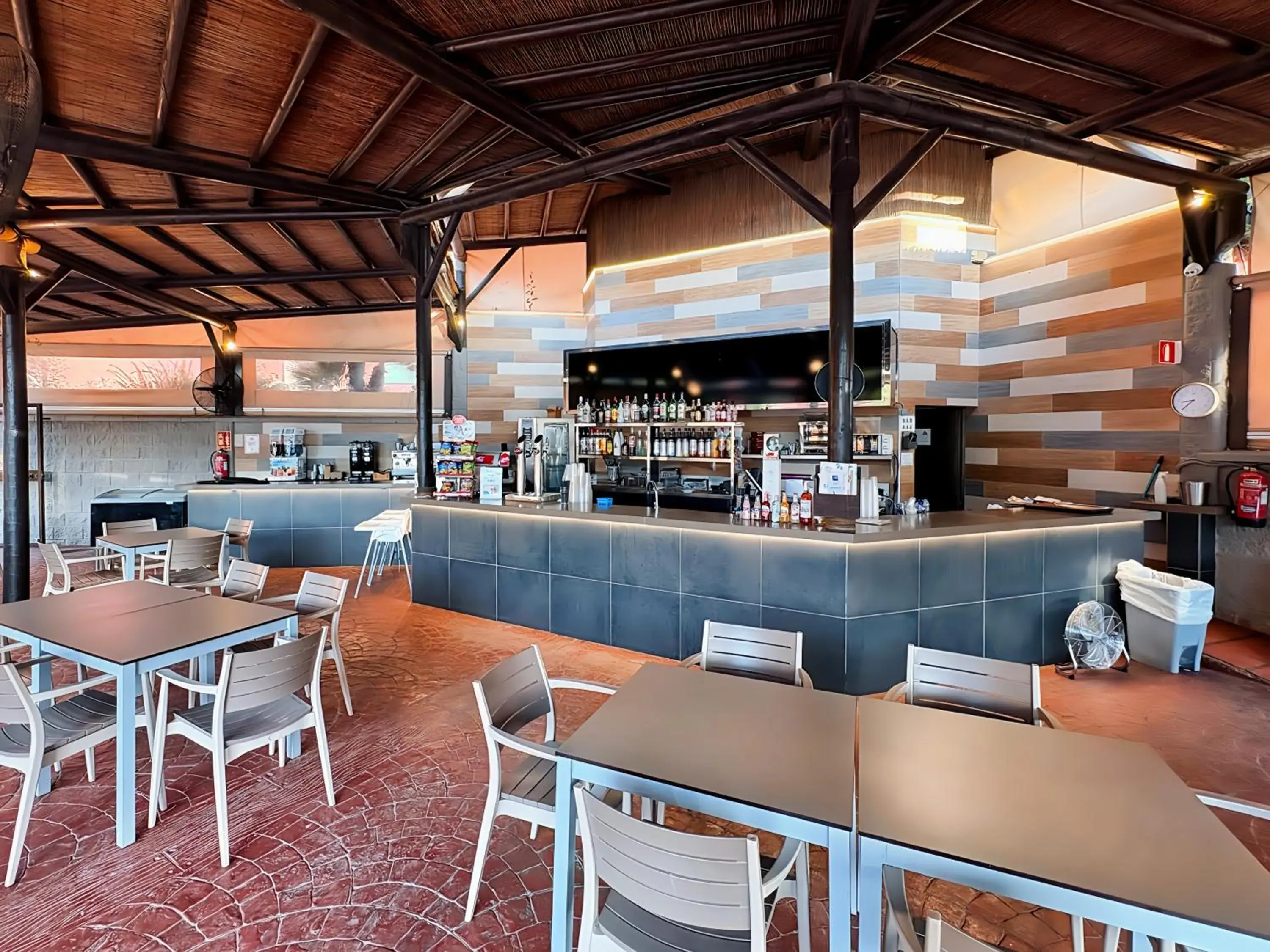 Restaurant/places to eat in Fuengirola Beach Apartamentos Turísticos Restaurant/places to eat in Fuengirola Beach Apartamentos Turísticos