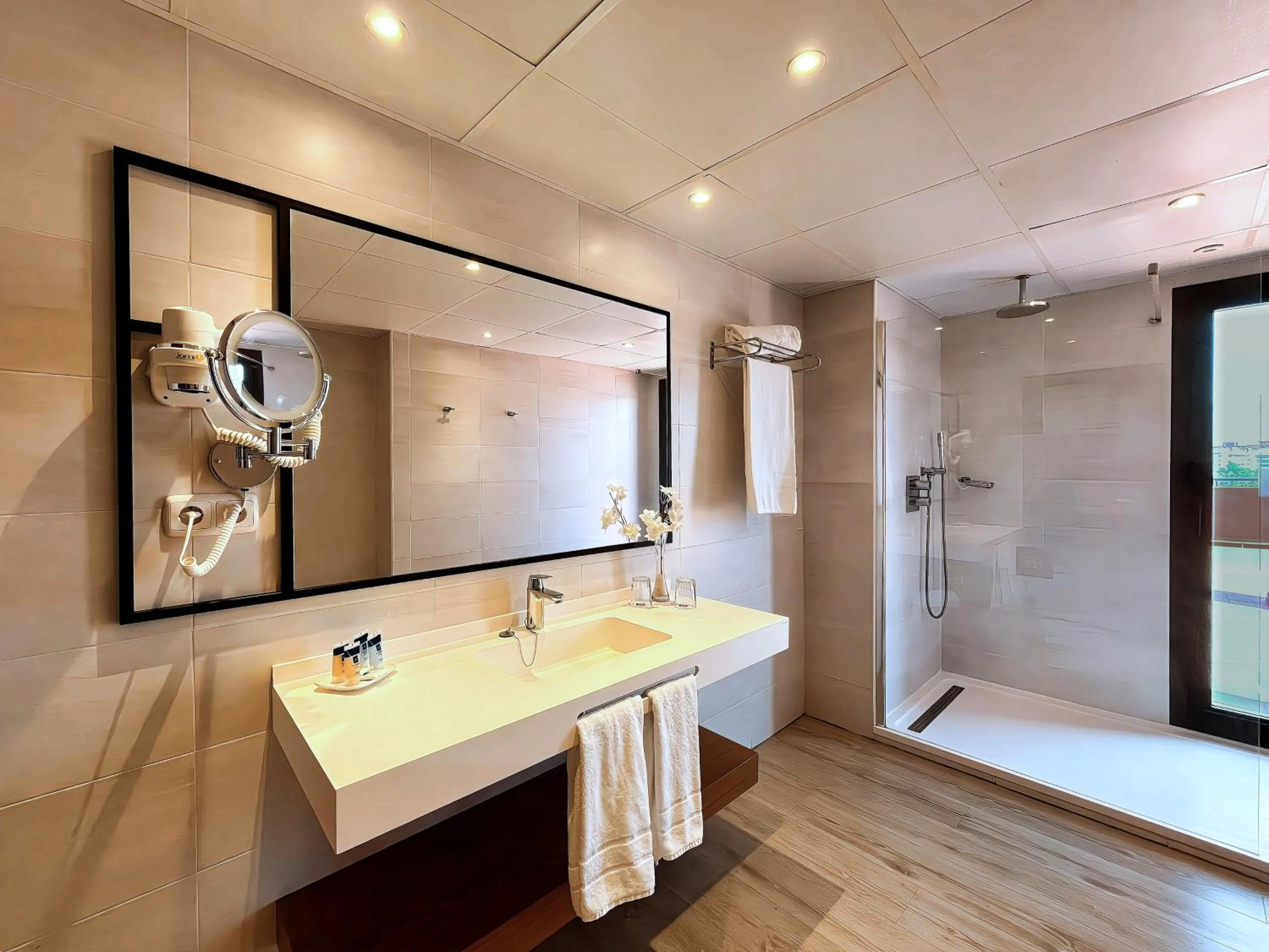 Bathroom in Fuengirola Beach Apartamentos Turísticos