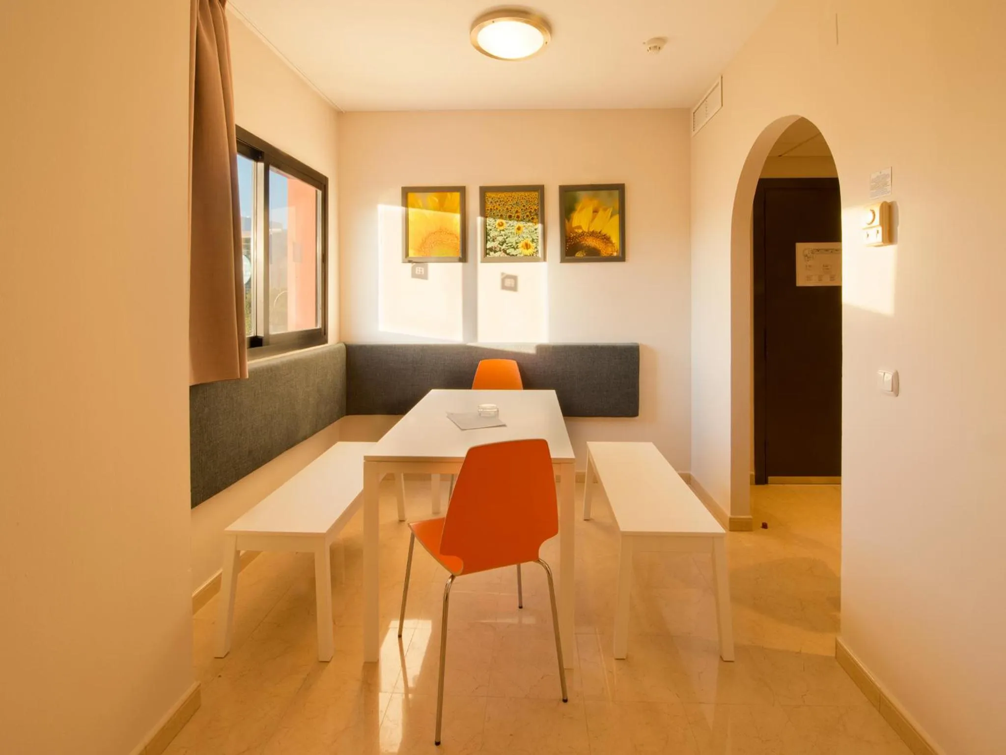 Dining area in Fuengirola Beach Apartamentos Turísticos