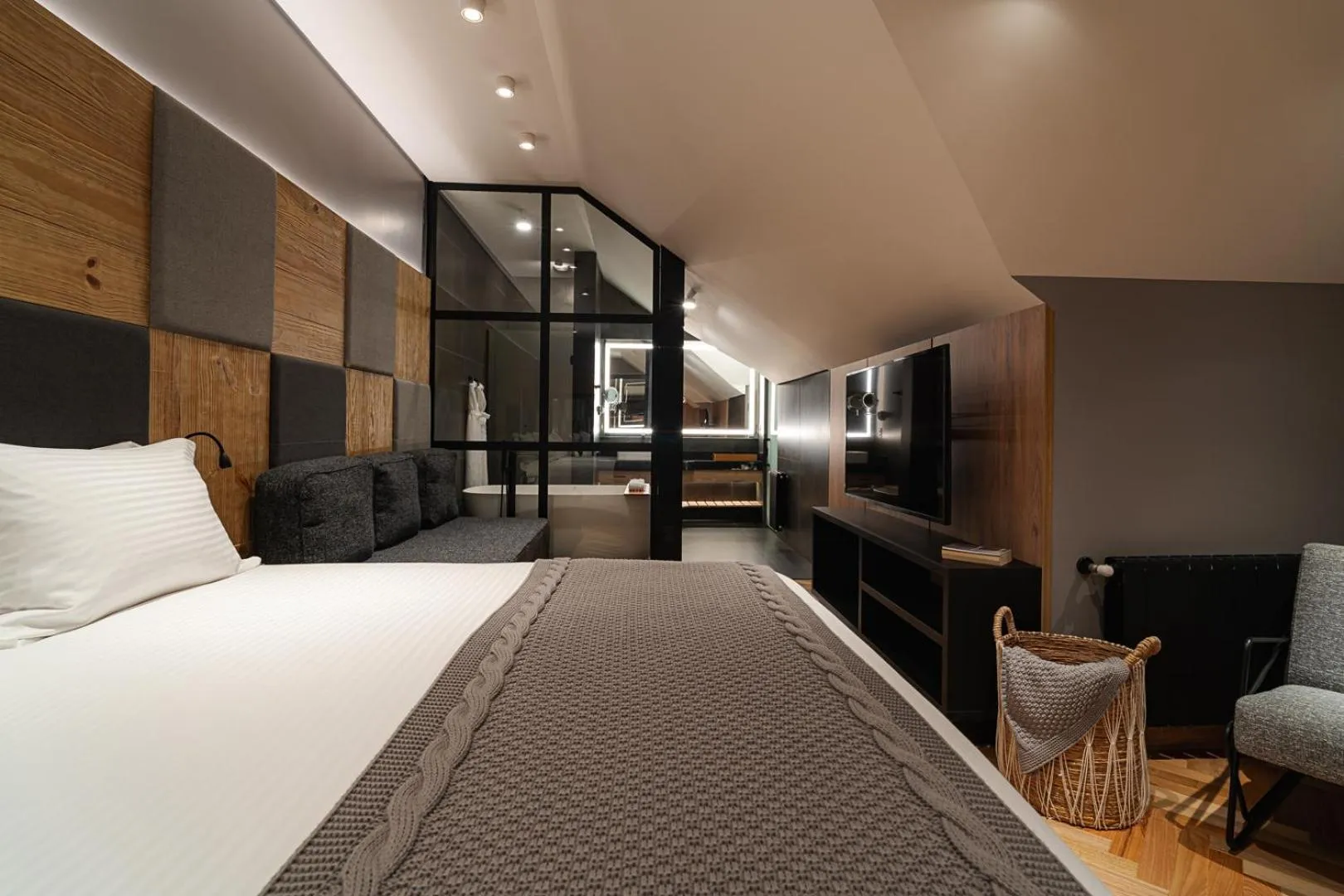 Bedroom, Bed in Bavaria Sport Hotel