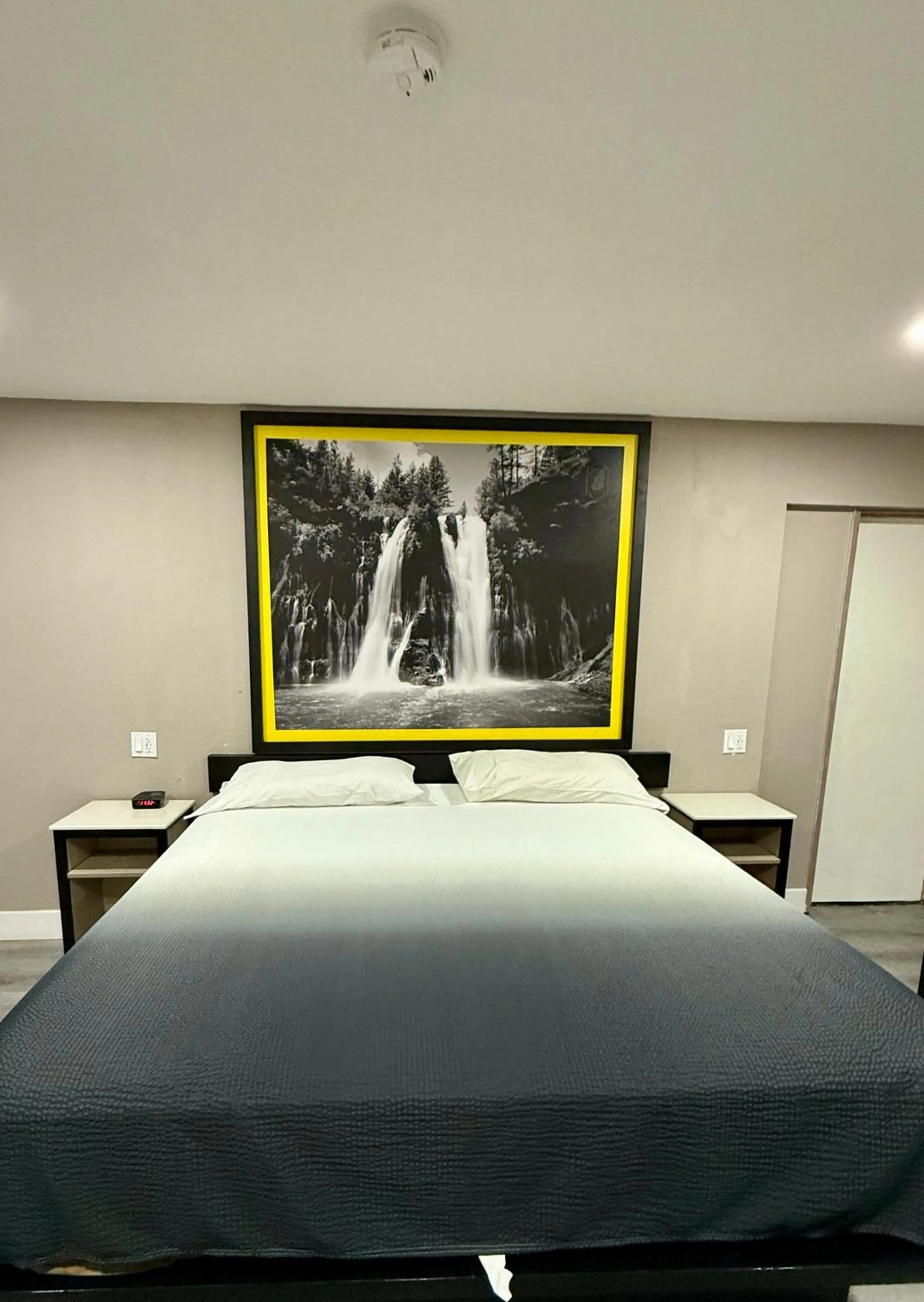 Bed in Super 8 by Wyndham Visalia