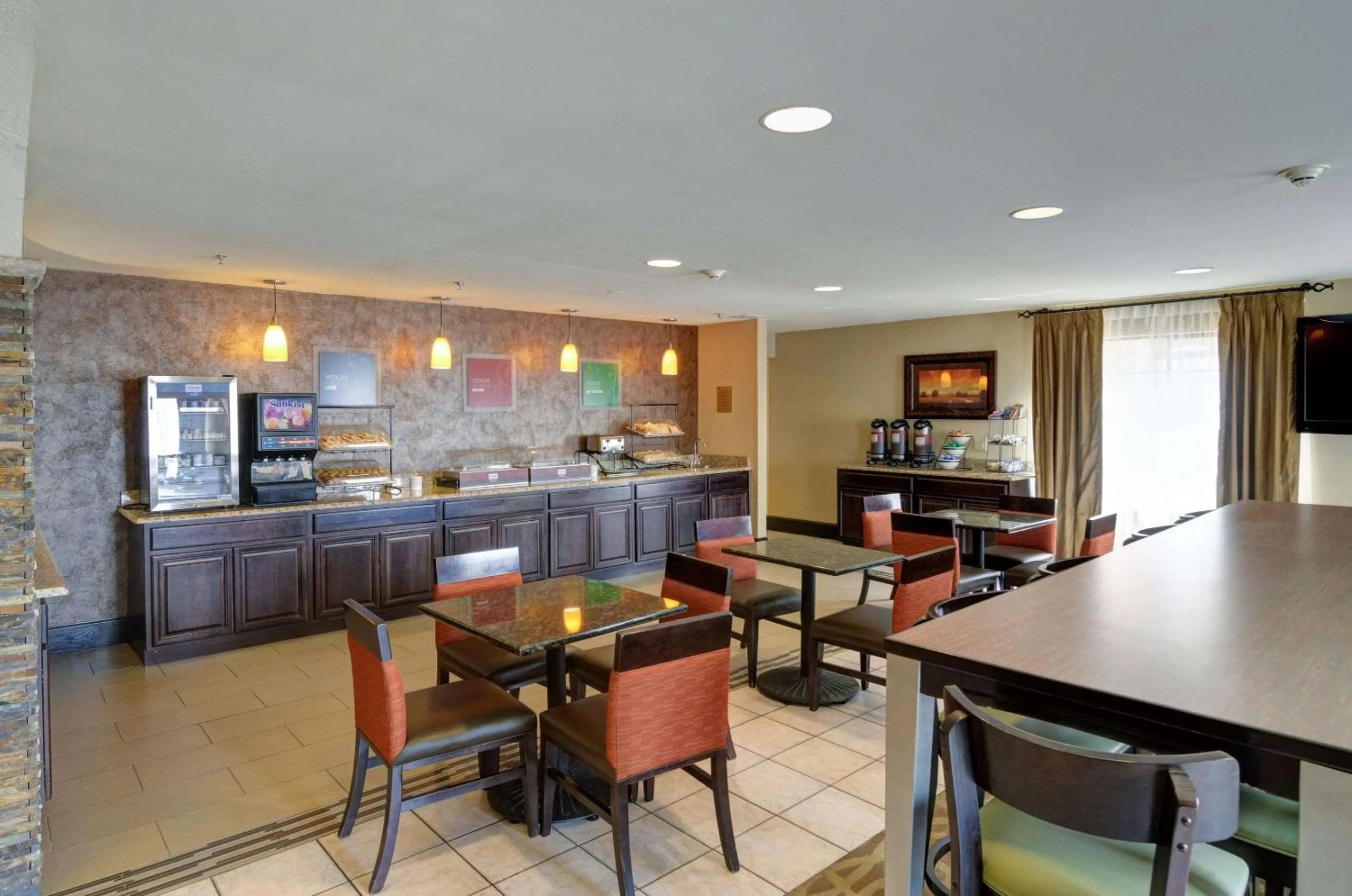Restaurant/places to eat in Comfort Inn & Suites Amarillo West near Medical Center