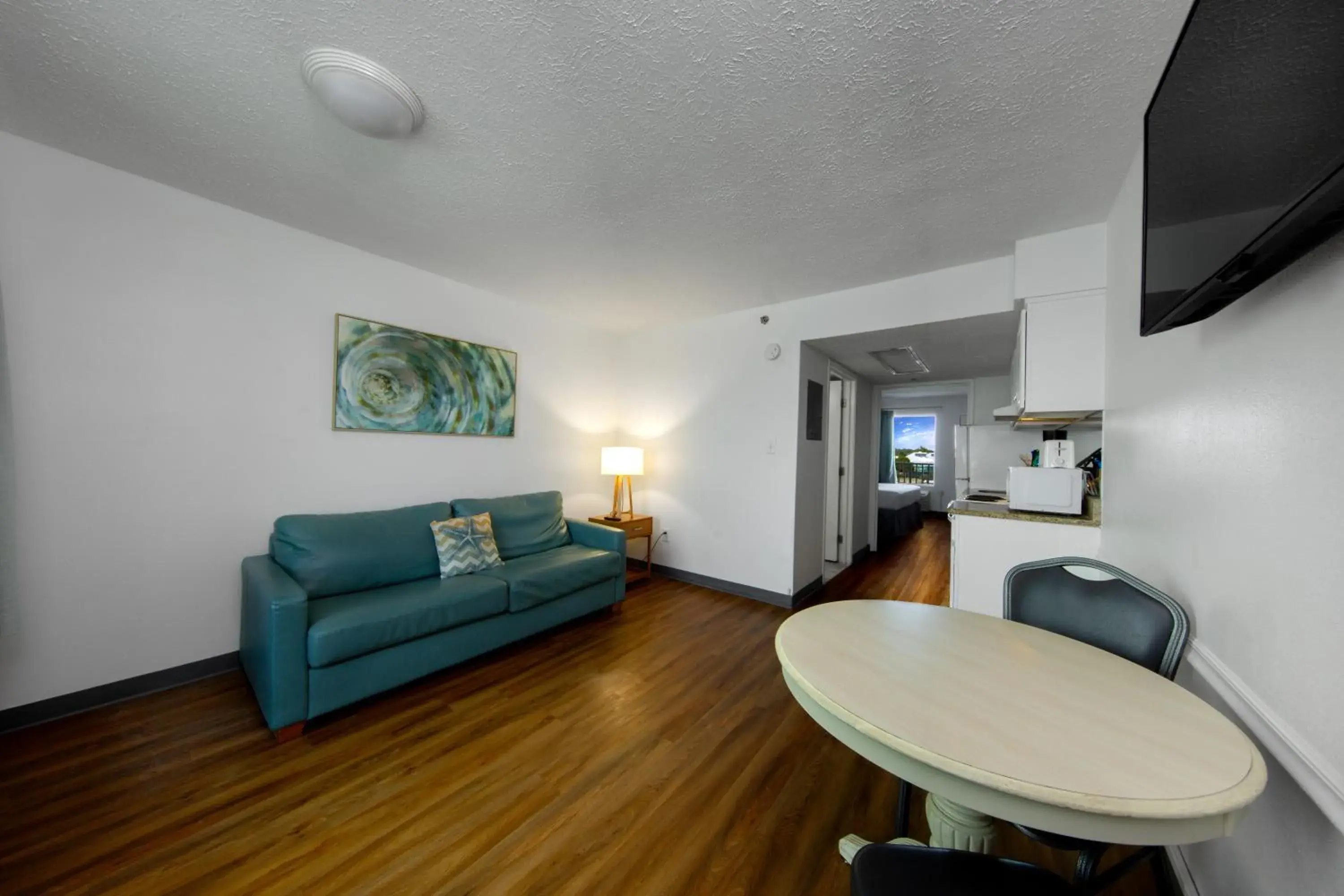 Living room in Beachcomber Beachfront Hotel, a By The Sea Resort Living room in Beachcomber Beachfront Hotel, a By The Sea Resort