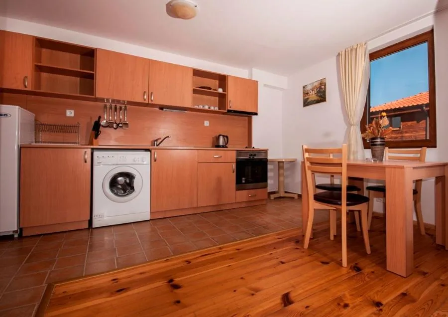 Kitchen or kitchenette in Apartments Four Leaf Clover Bansko to rent
