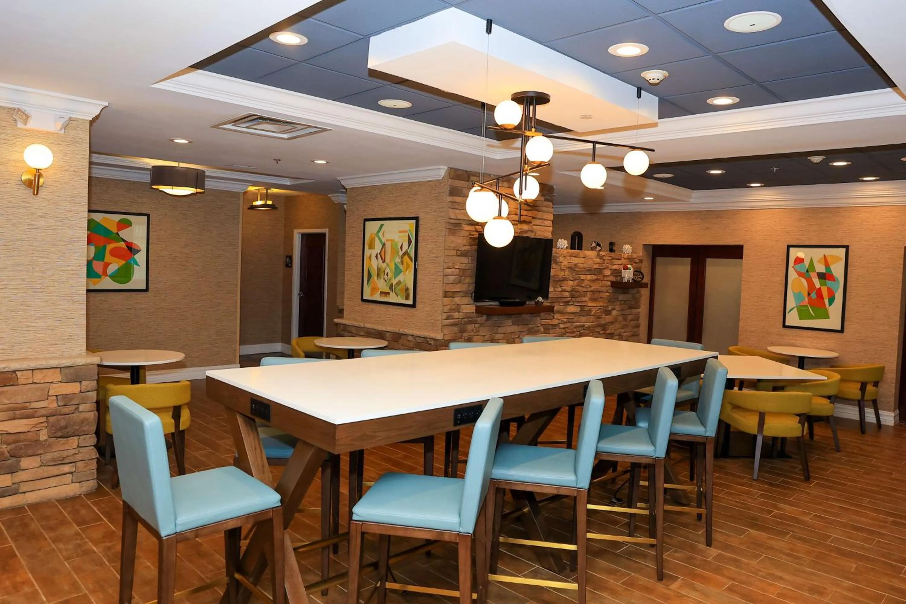 Breakfast in Hampton Inn Atlanta-Canton