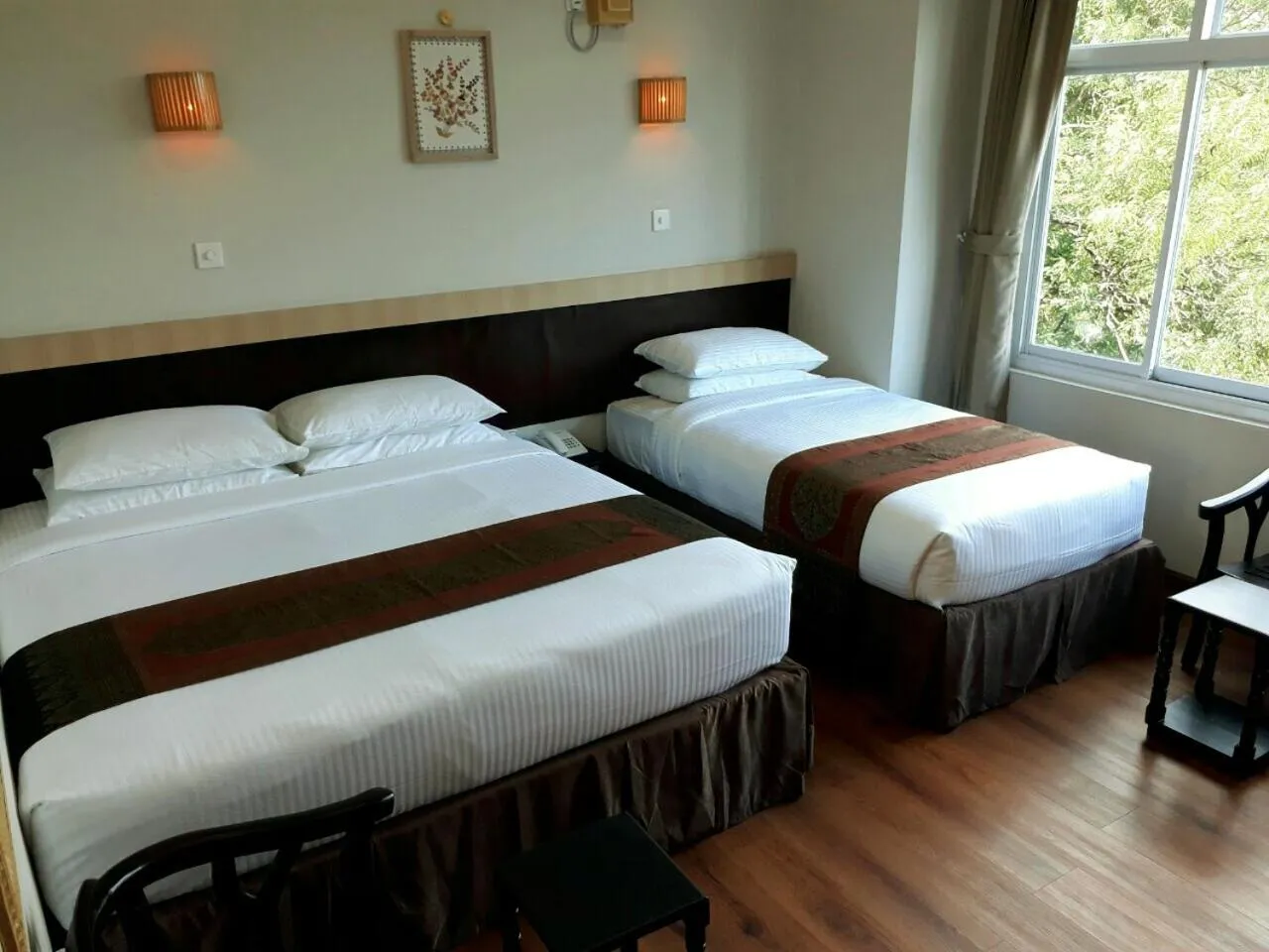 Bed in Immana Grand Inle Hotel