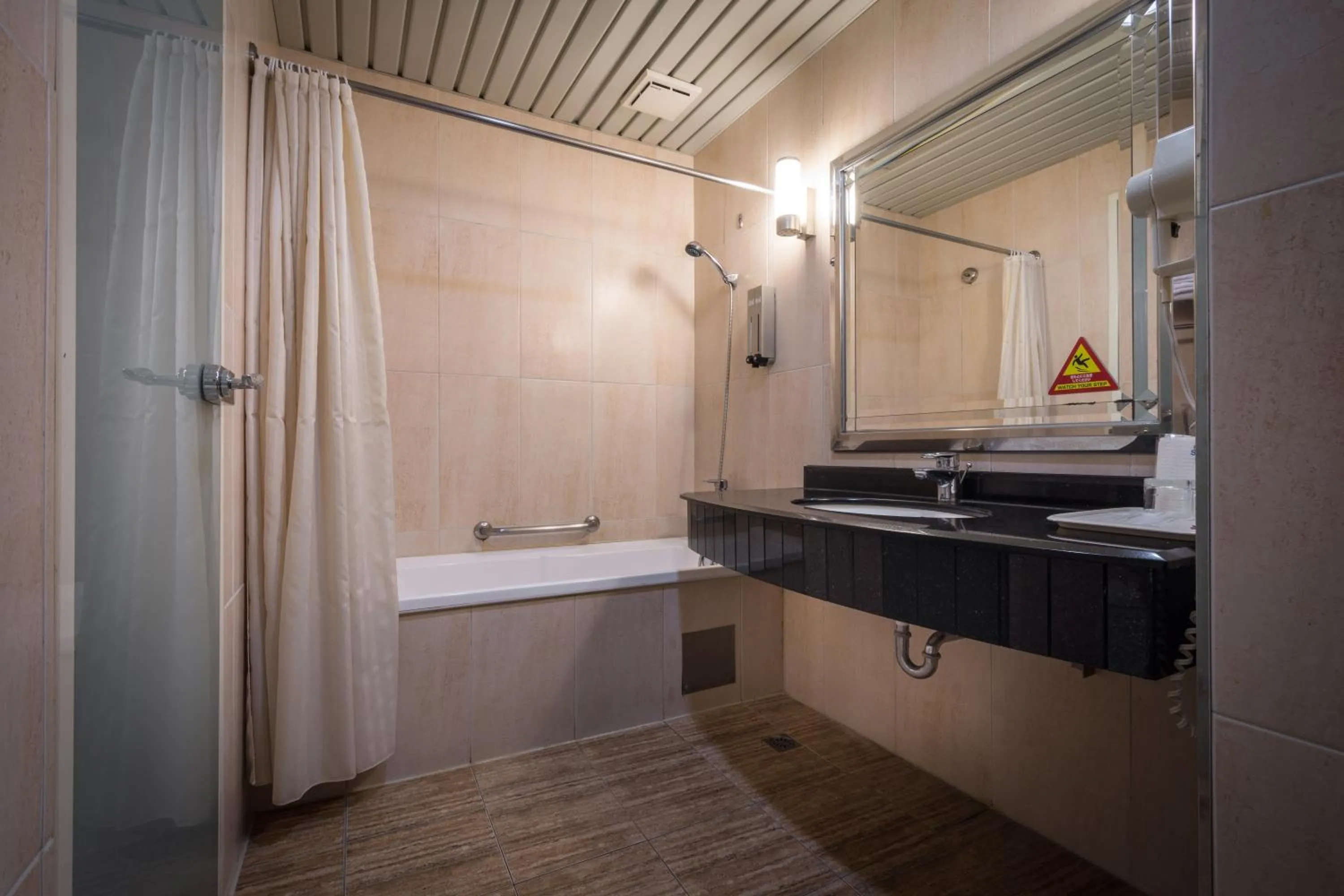 Bathroom in Guide Hotel Zhongli Zhongzheng