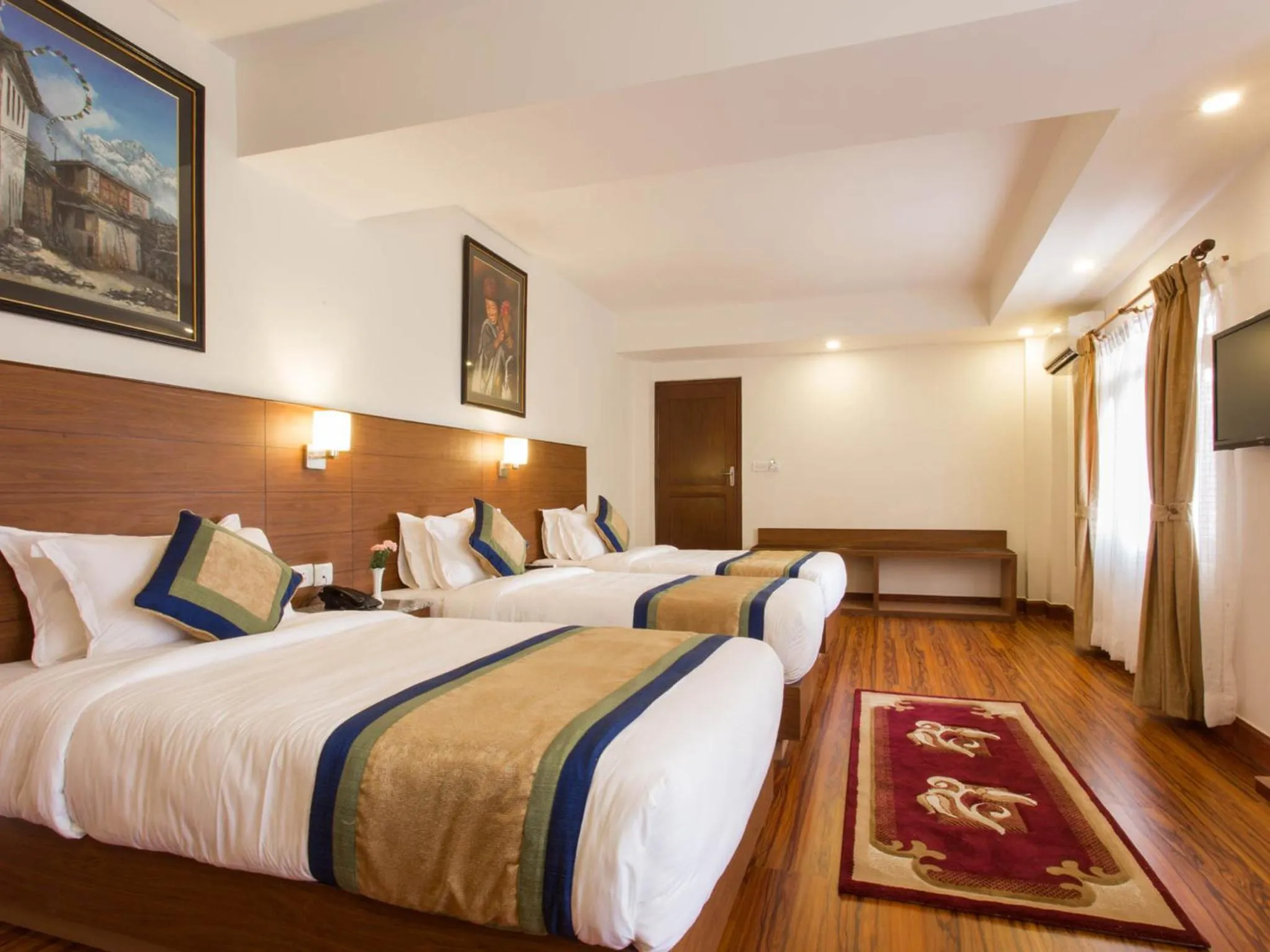 Shower, Bed in Oasis Kathmandu Hotel