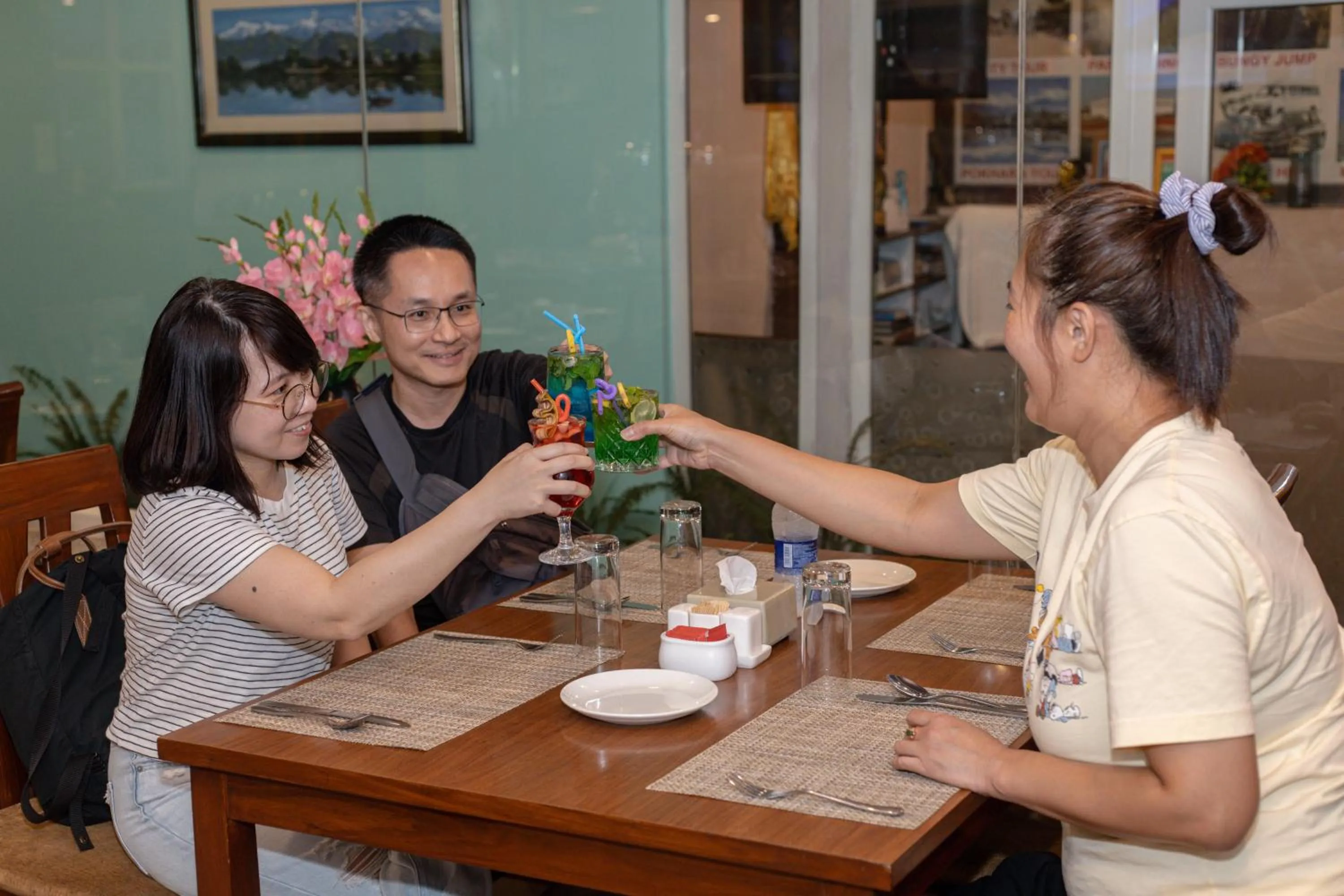 Restaurant/places to eat in Oasis Kathmandu Hotel