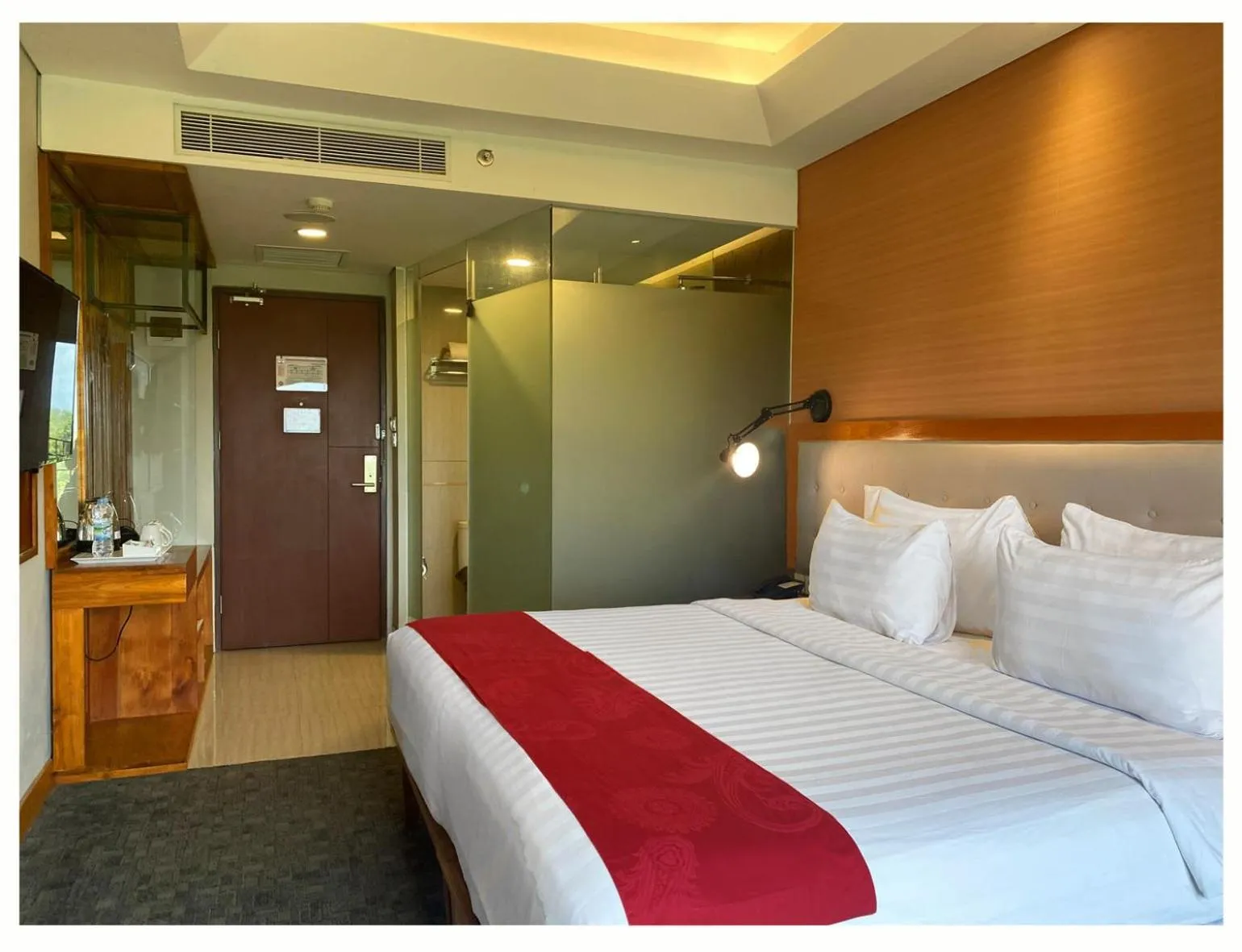 Bed in Famvida Hotel Lubuklinggau