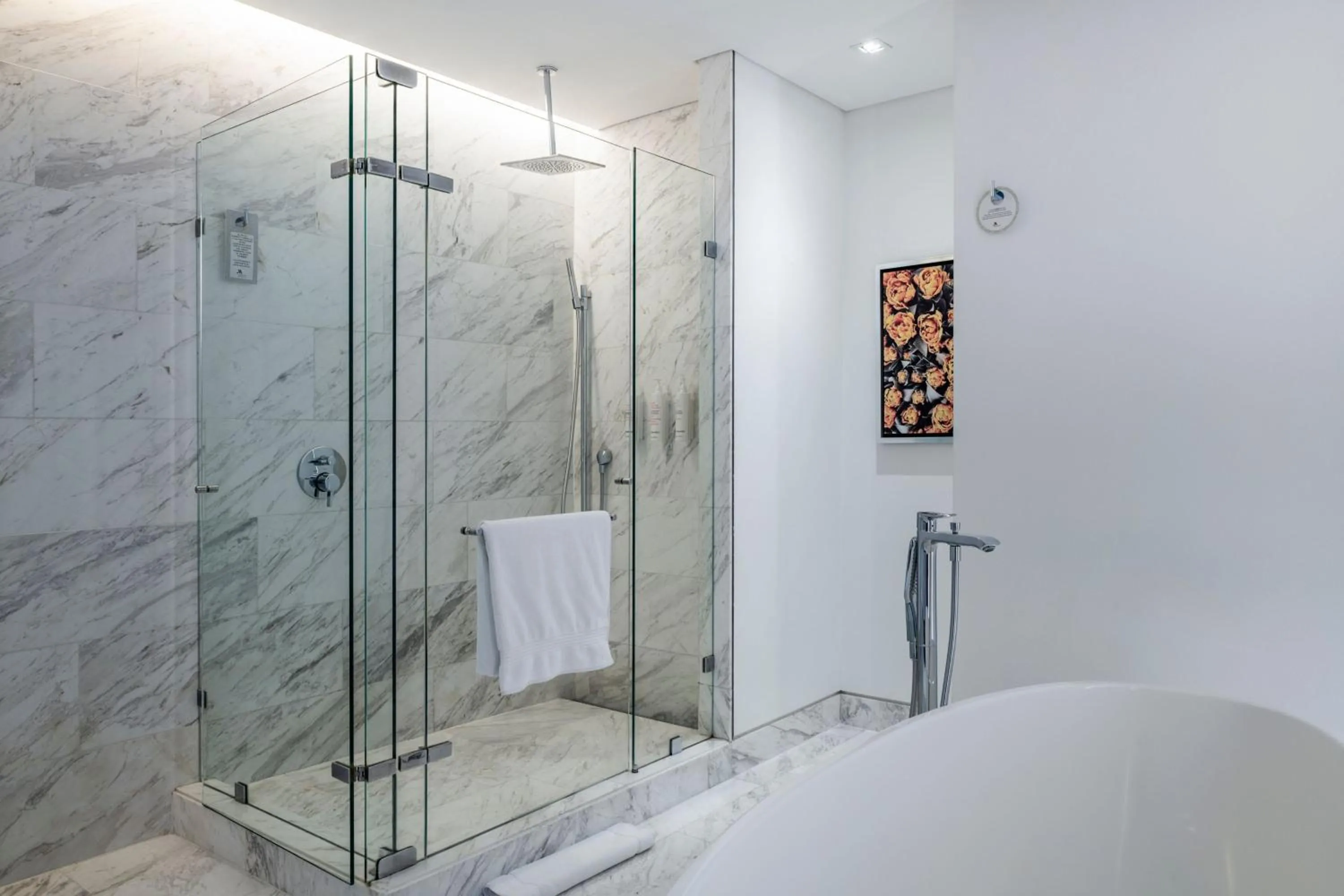 Bathroom in Medellin Marriott Hotel