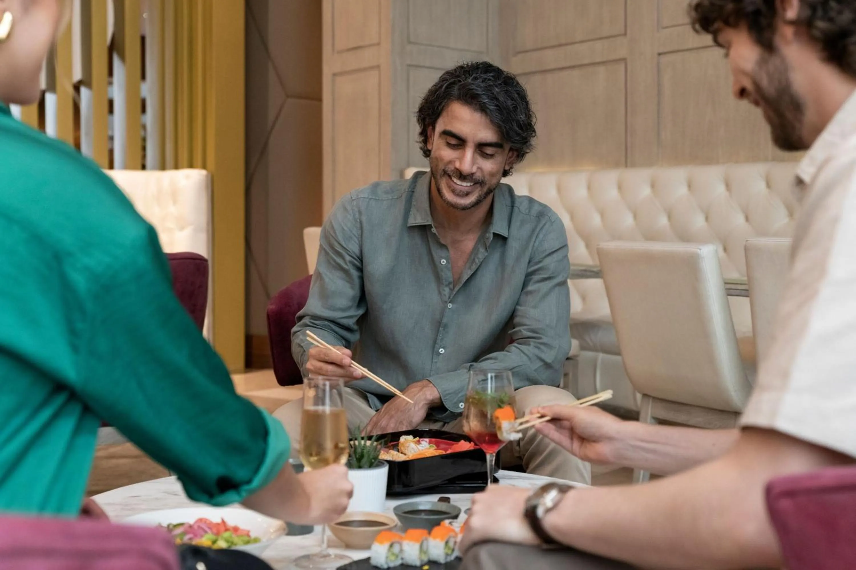 Restaurant/places to eat in Medellin Marriott Hotel