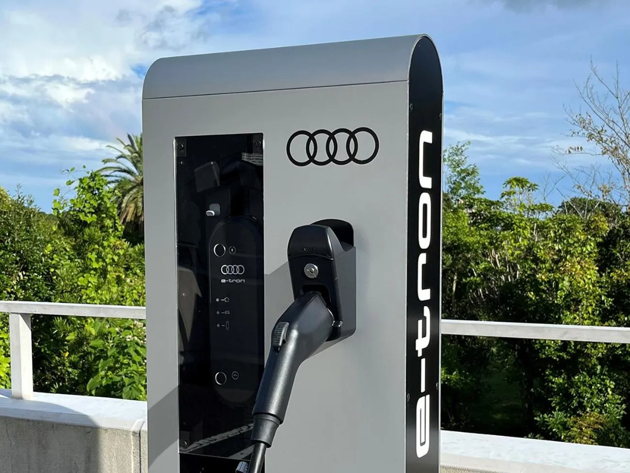 Parking in Shima Kanko Hotel The Bay Suites