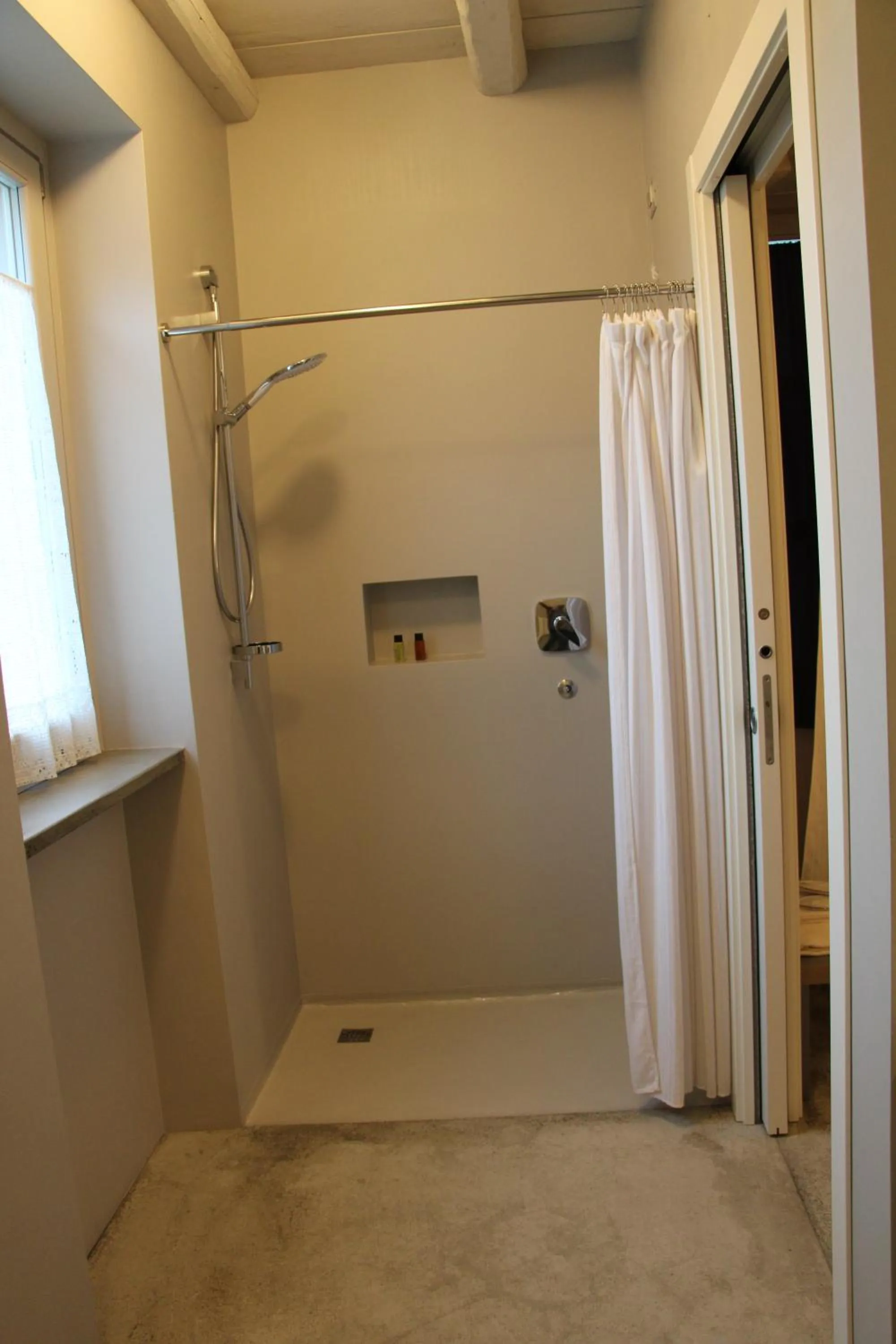 Bathroom in Casa Torre Allera