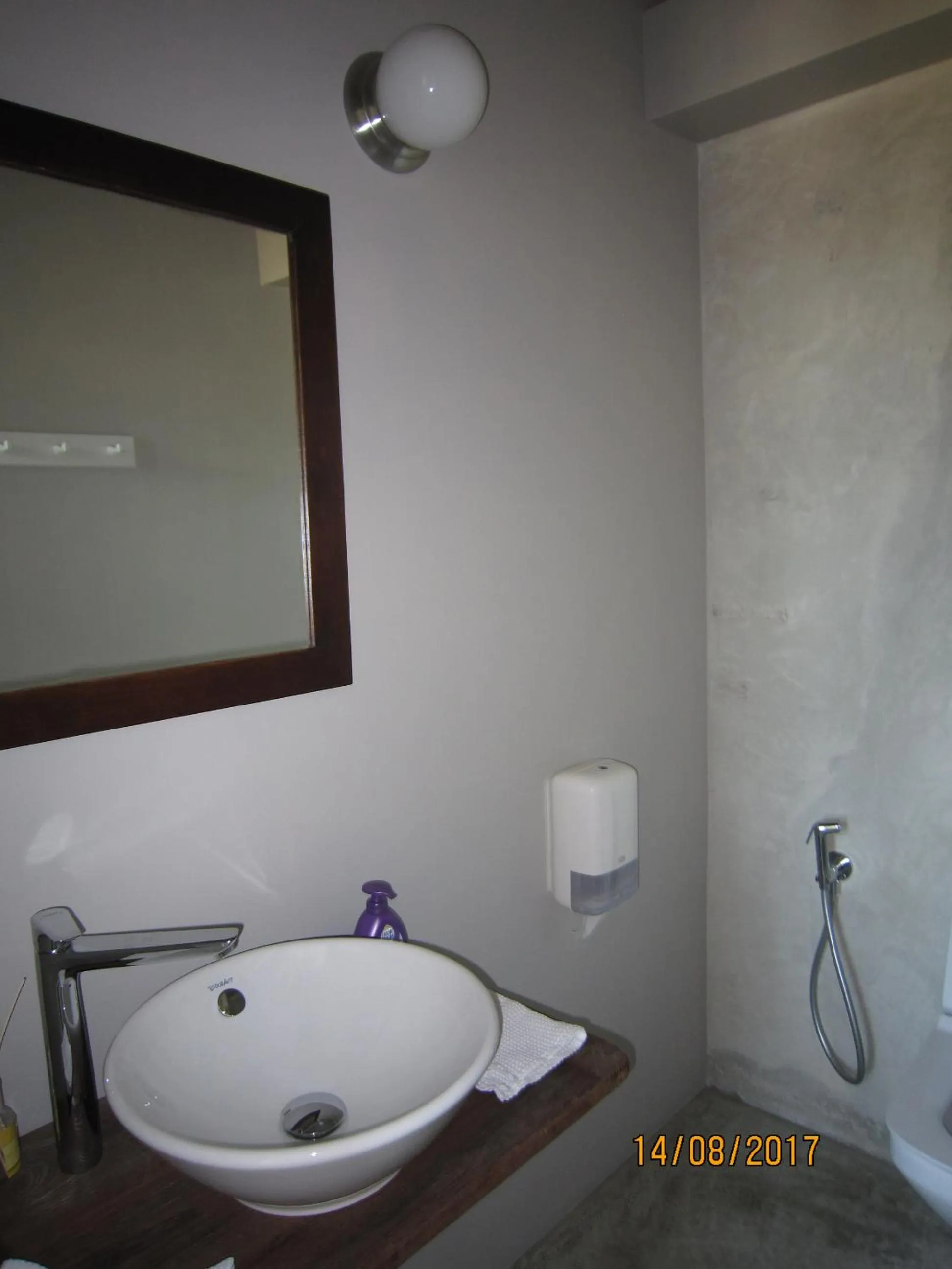 Bathroom in Casa Torre Allera
