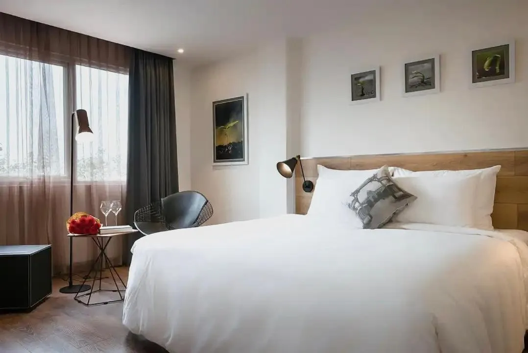 Bed in C Central Hotel- Đề Thám Bùi Viện Walking Street