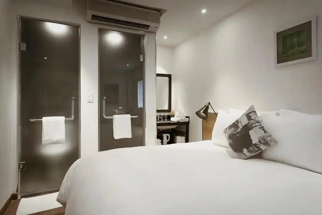 Bed in C Central Hotel- Đề Thám Bùi Viện Walking Street