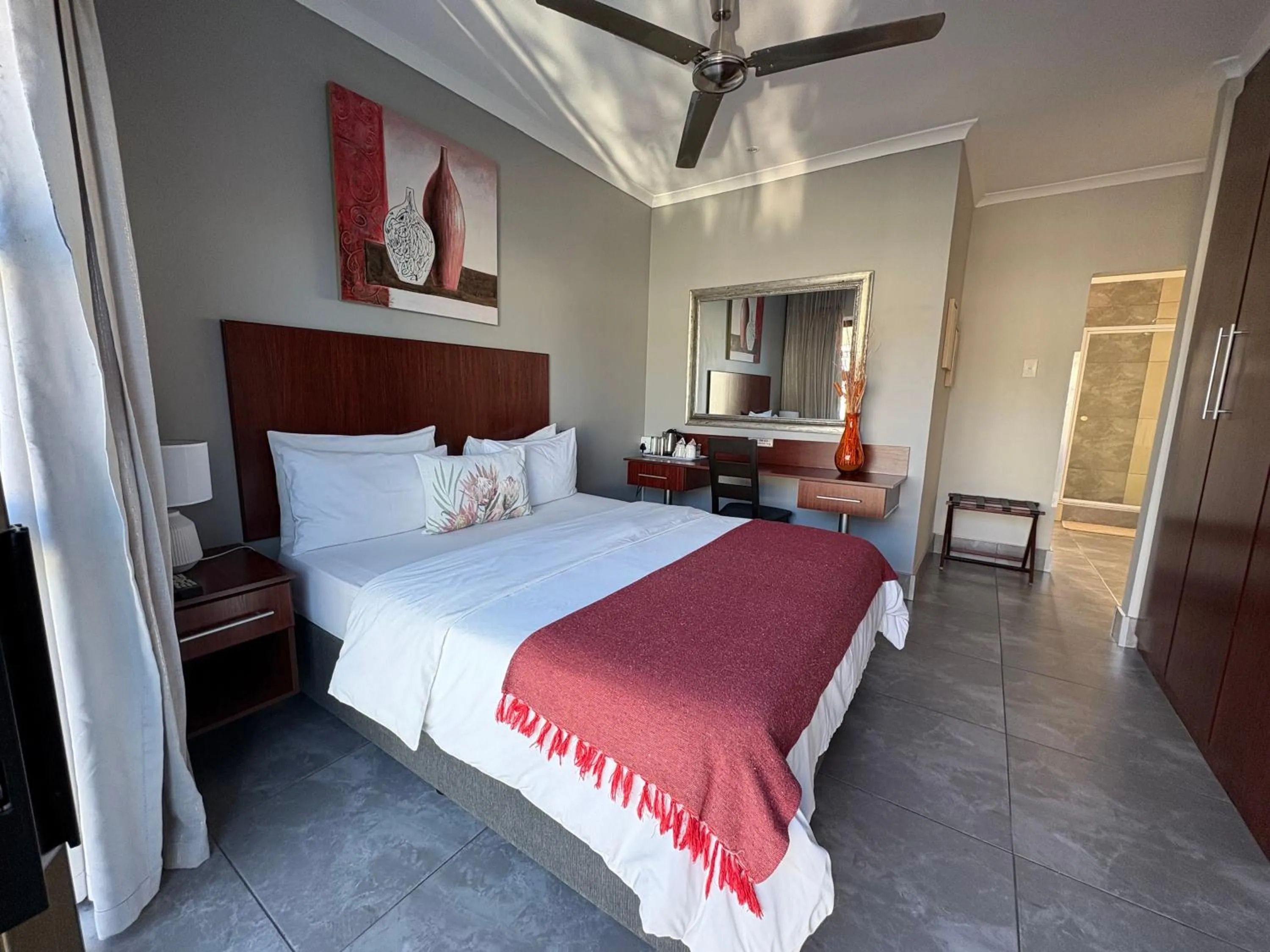 Bedroom, Bed in Le Blue Guesthouse