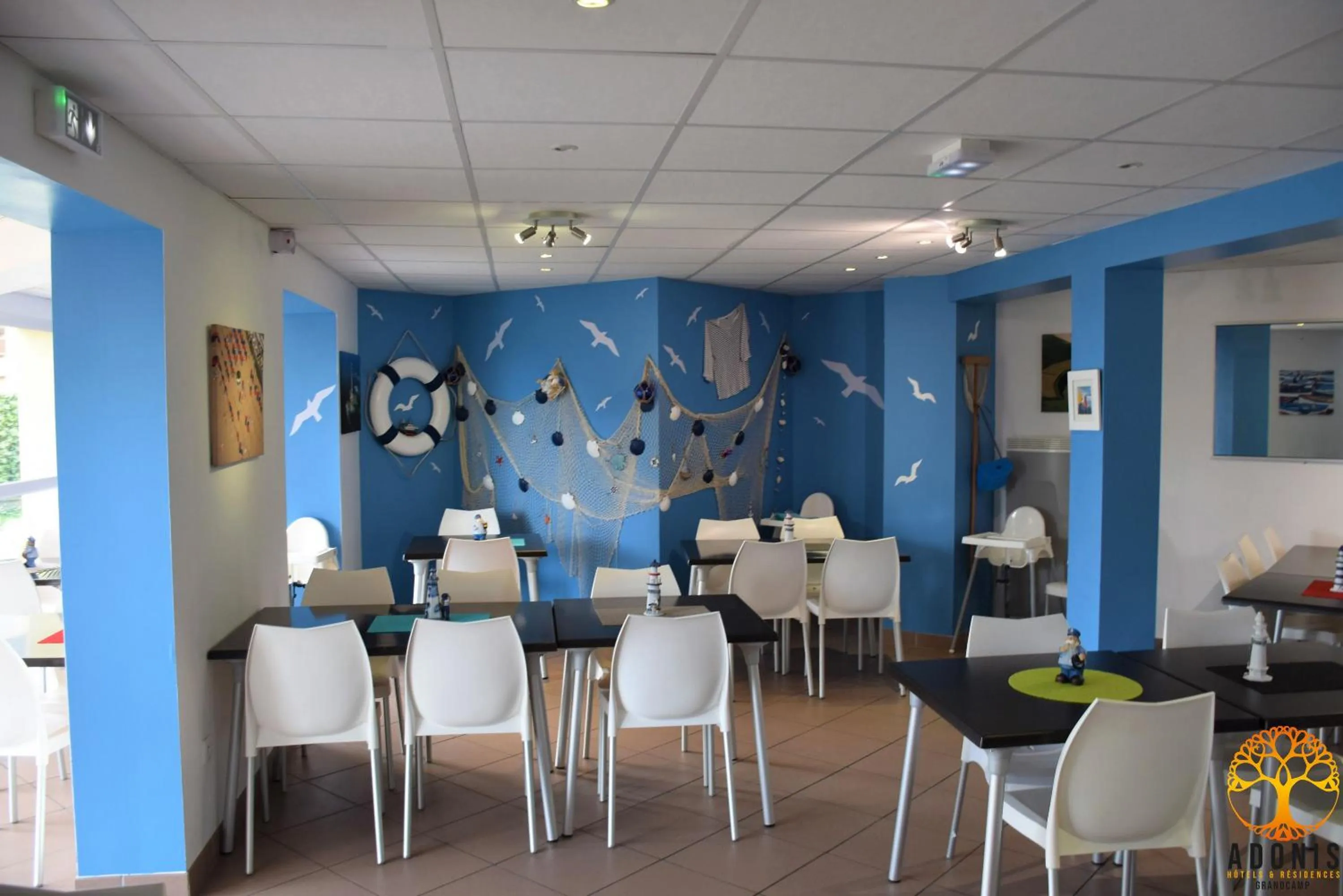 Breakfast in Adonis Grandcamp - Résidence Les Isles De Sola