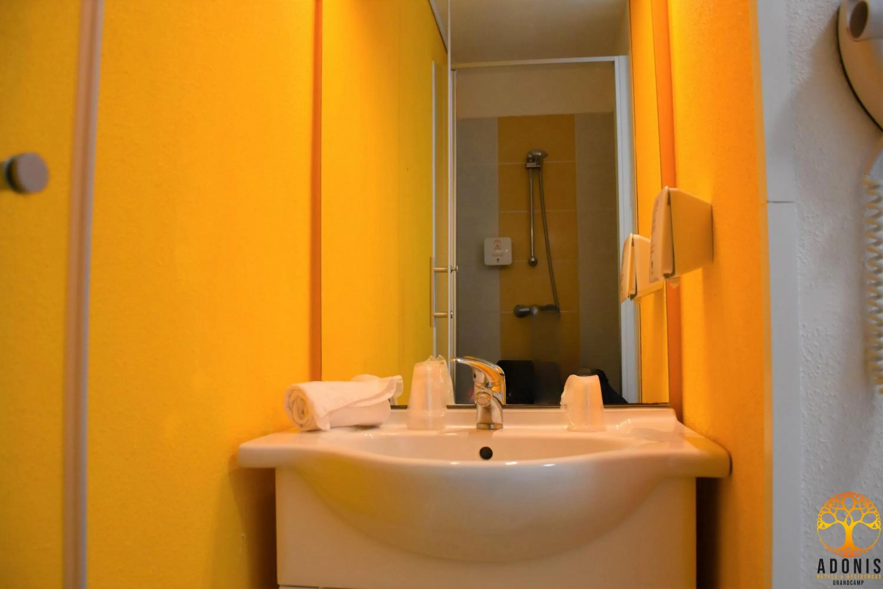 Bathroom in Adonis Grandcamp - Résidence Les Isles De Sola